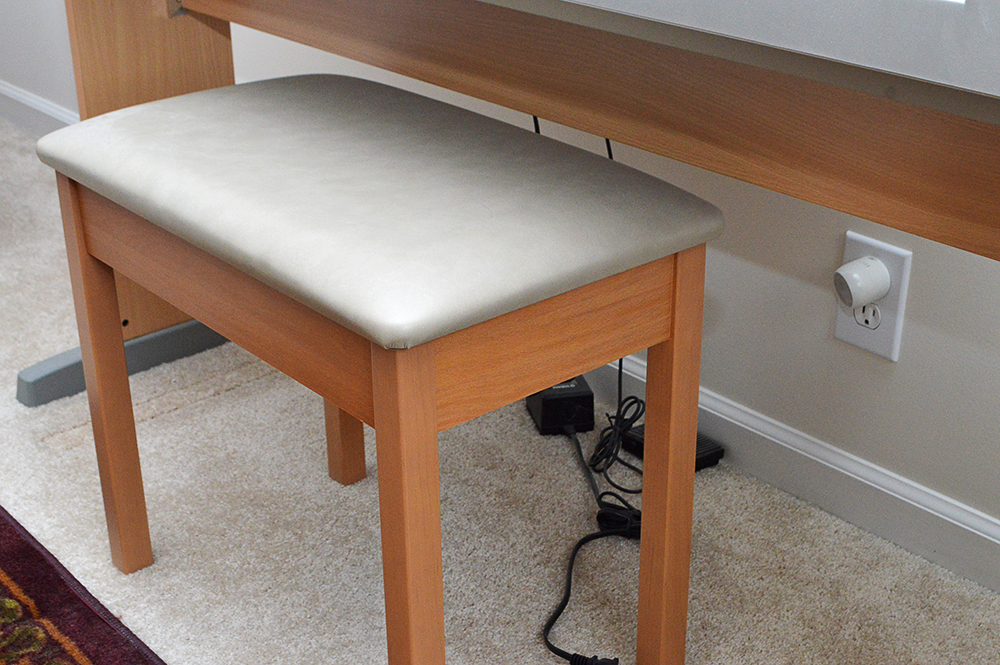 Yamaha DGX-500 Portable Grand Electric Keyboard