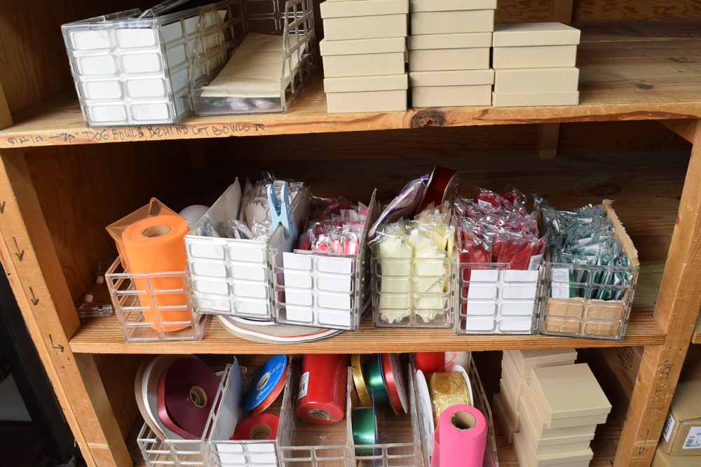 Wrapping Paper Dispensers, Ribbon, Wrapping, and Stands