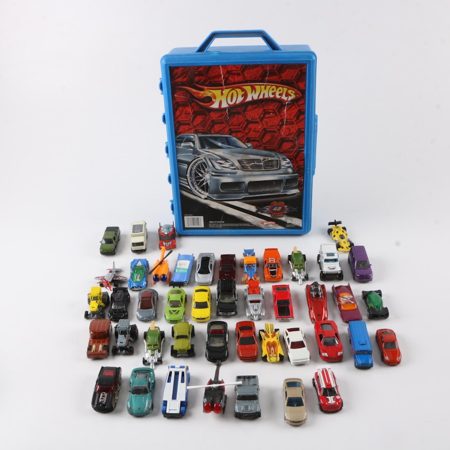 Die-Cast Car Collection with Hot Wheels Carrying Case