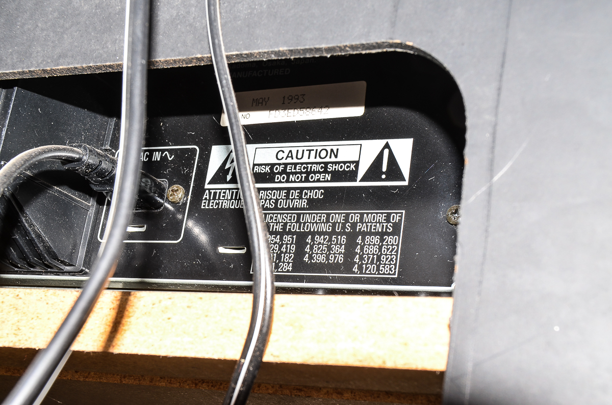 Technics Home Stereo System Equipment with Cabinet