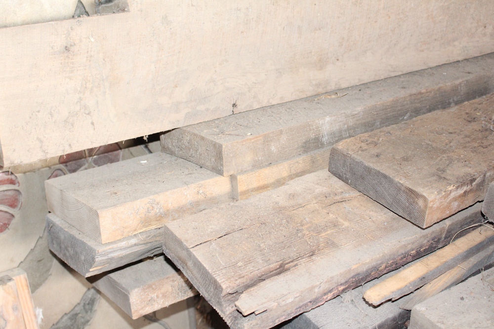 Reclaimed Oak Barn Planks