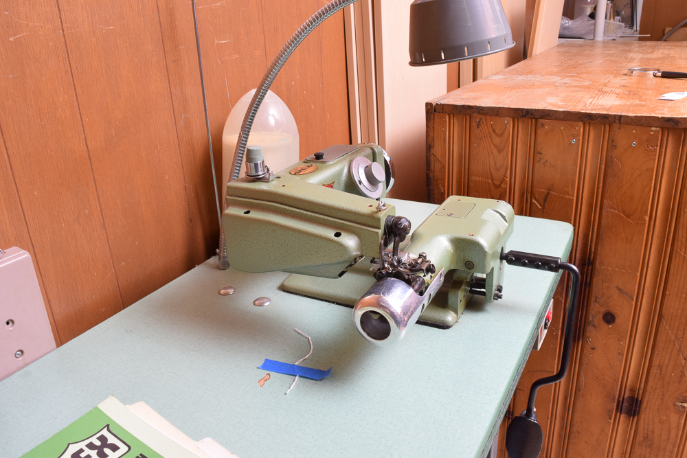 Rex Blindstitch Industrial Pant Hemming Machine, Table and Lamp