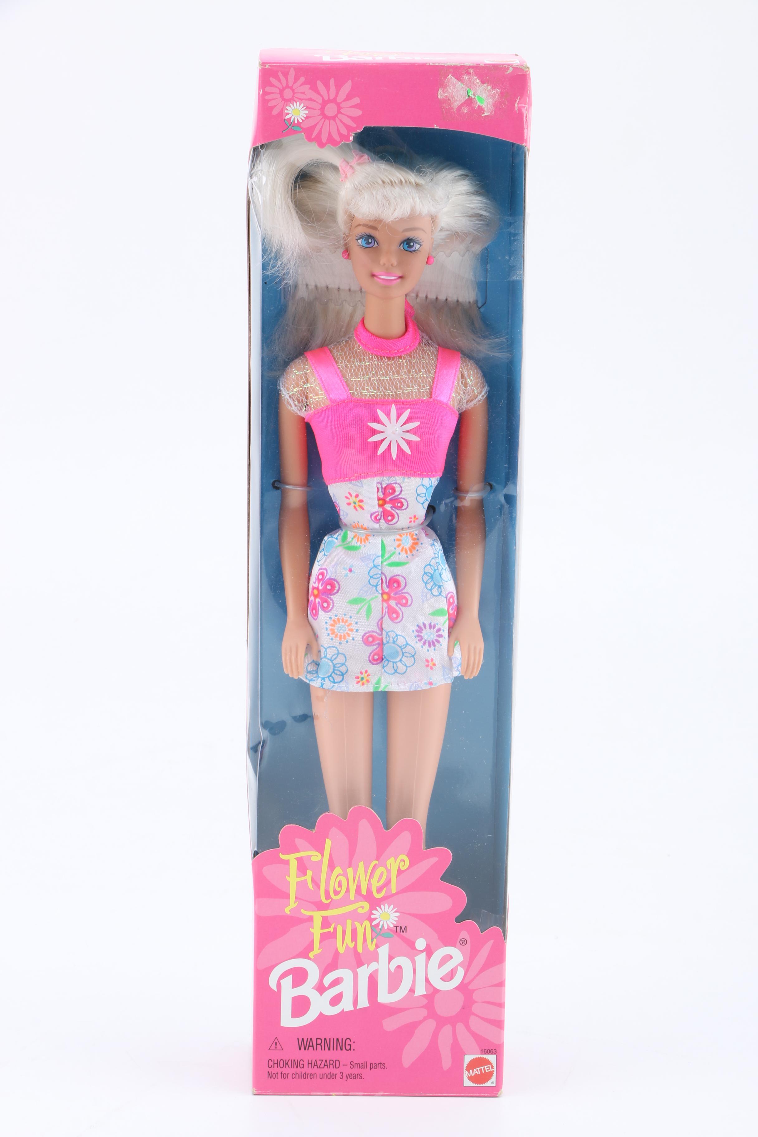 Barbie Doll Case and Barbie Dolls Including Sun Gold Malibu