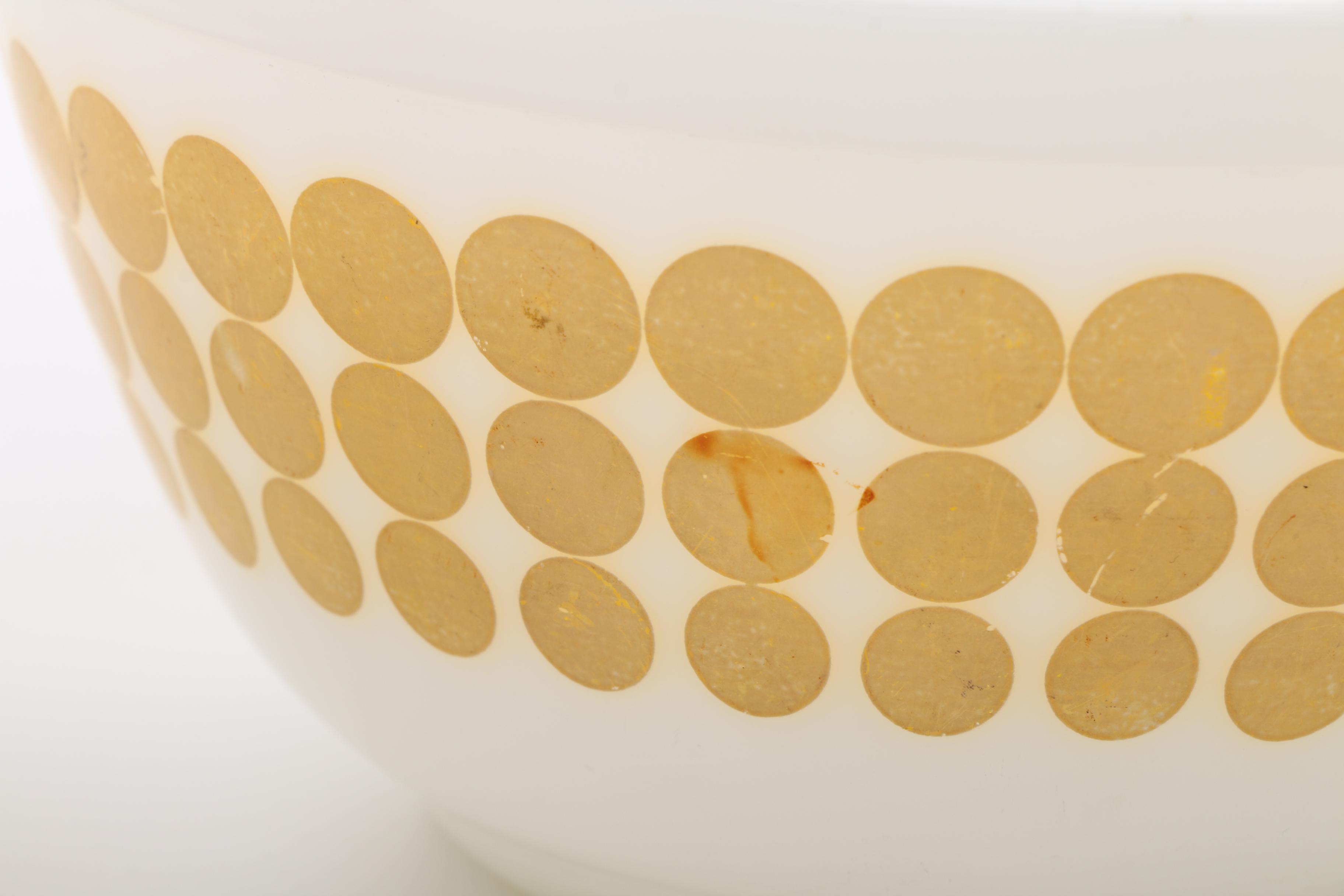 Assorted Pyrex Bakeware