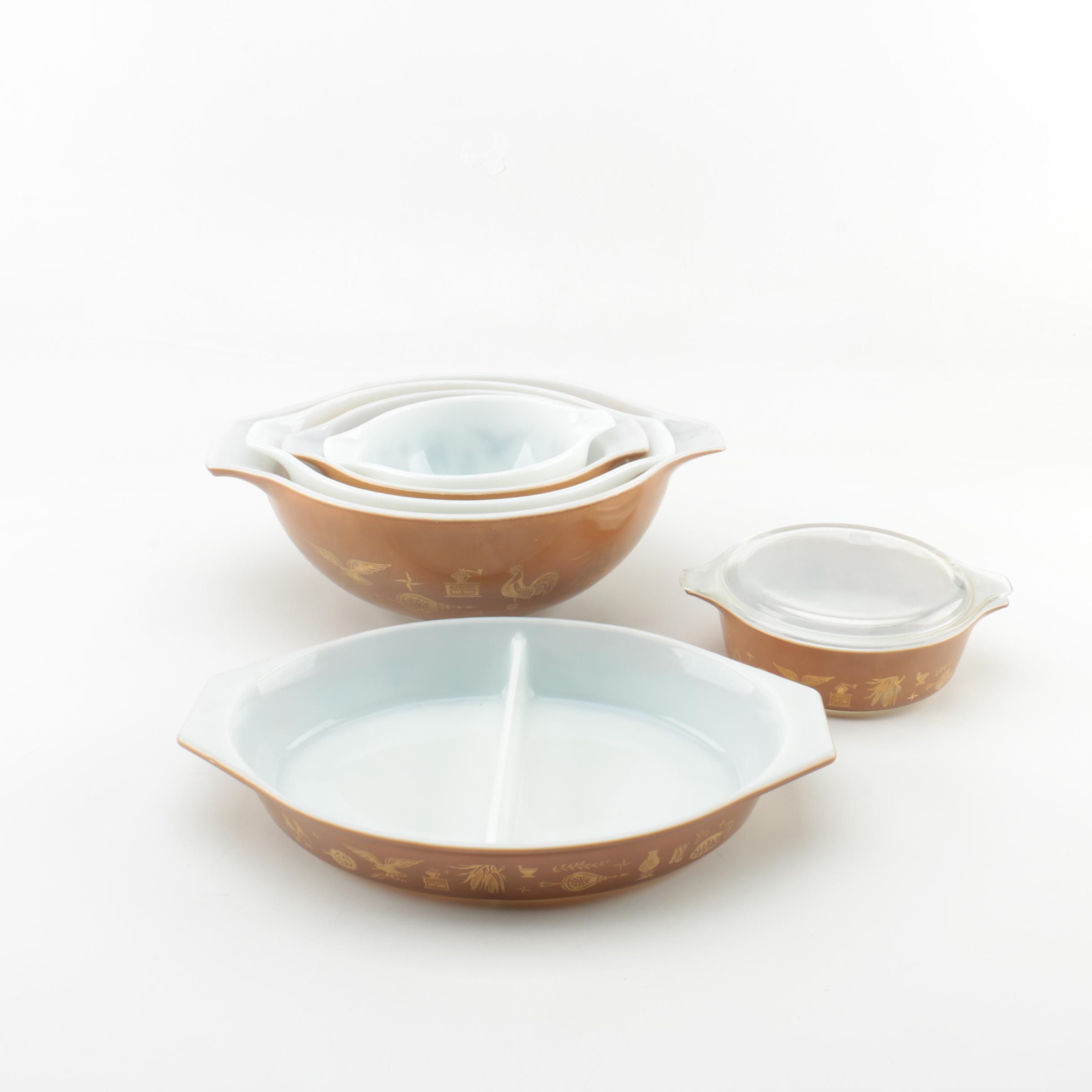 Vintage Pyrex "Americana" Glass Dish Set