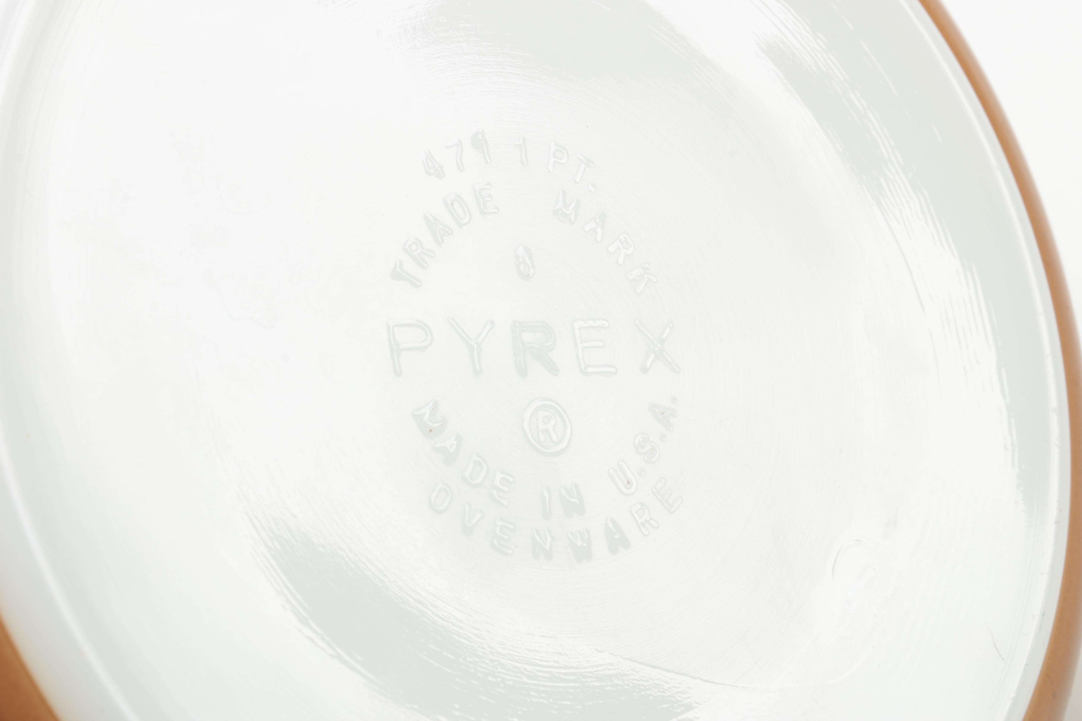 Vintage Pyrex "Americana" Glass Dish Set