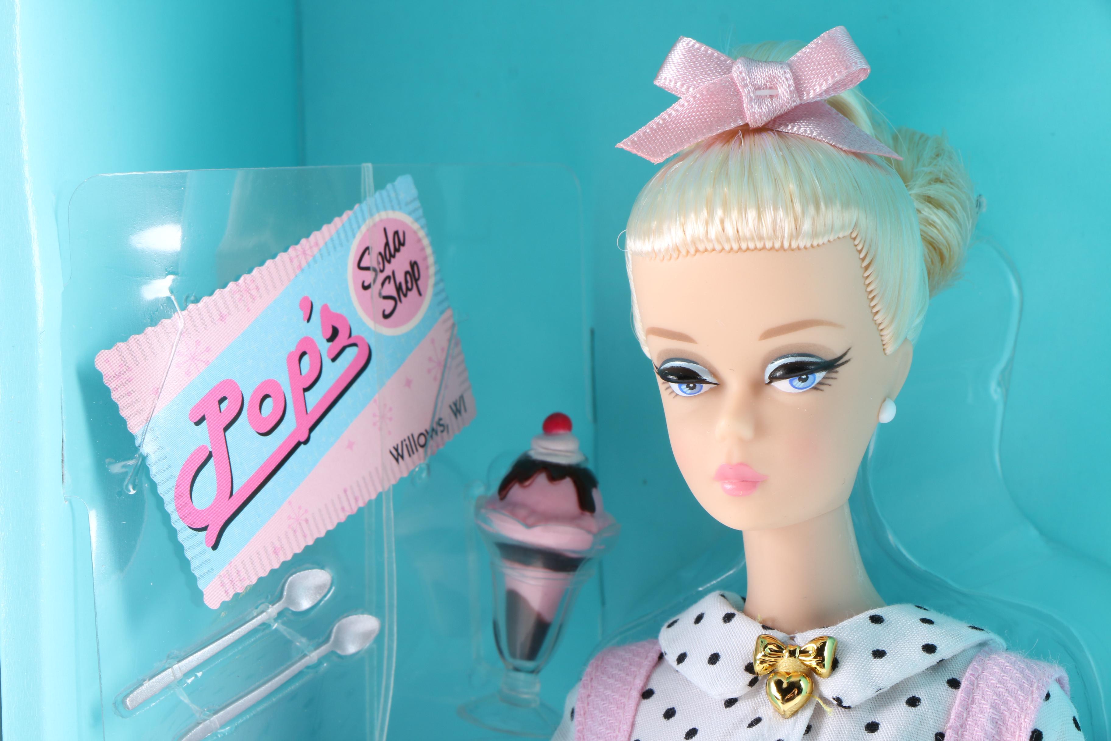 2015 Mattel Gold Label "Soda Shop" Barbie