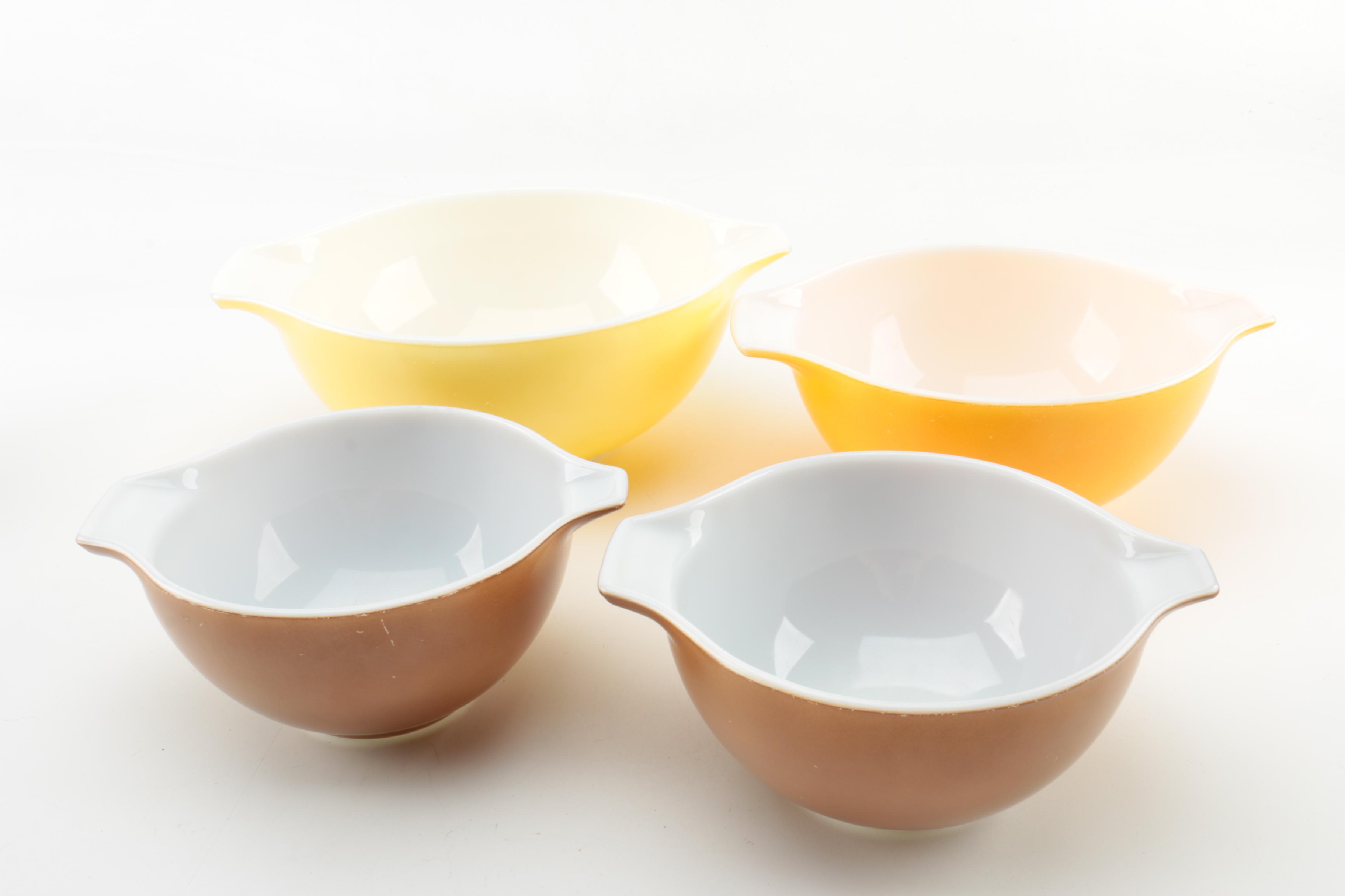 Pyrex "Primary Colors" Cinderella Mixing Bowls and Pyrex Bakeware