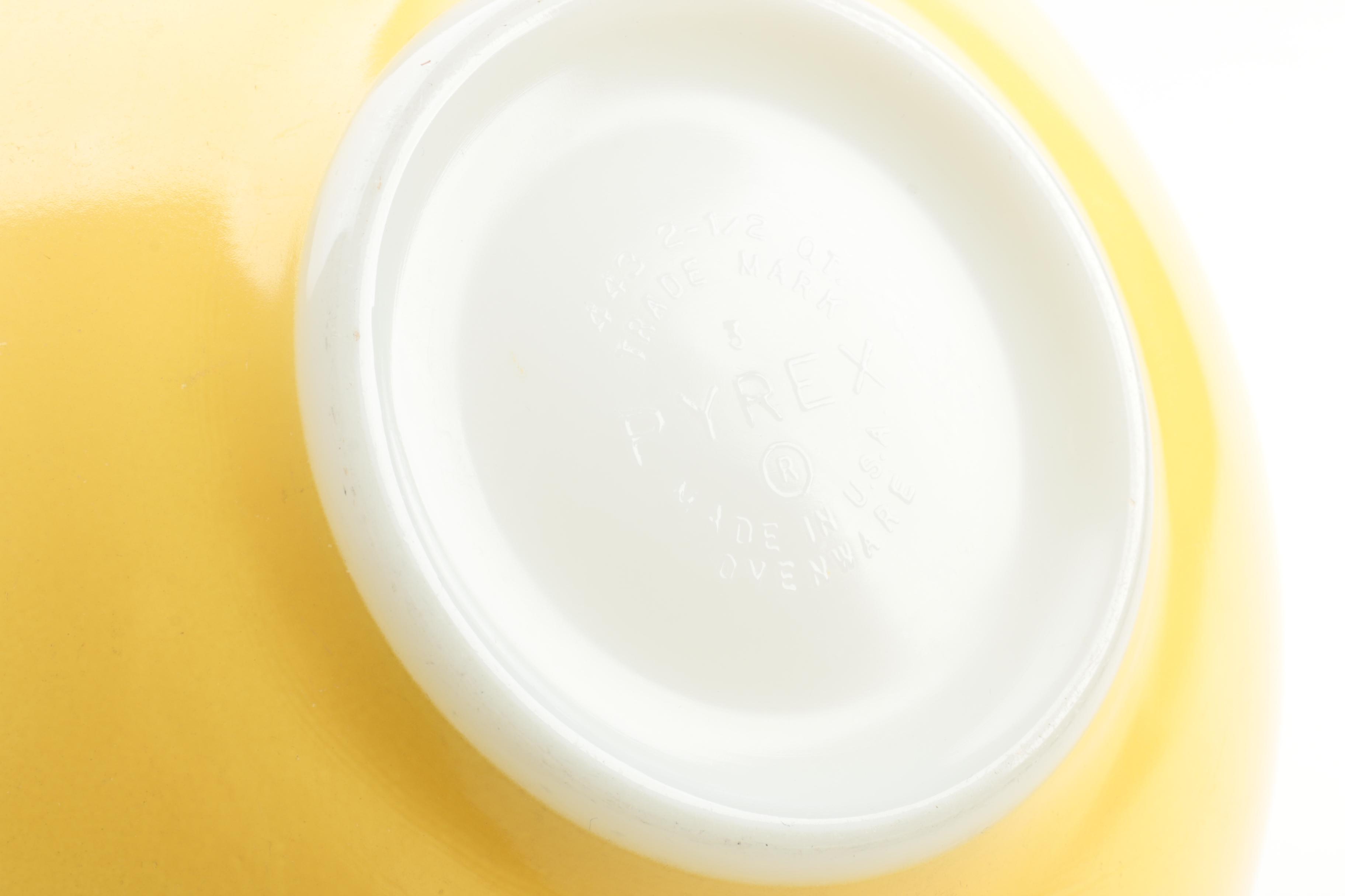 Pyrex "Primary Colors" Cinderella Mixing Bowls and Pyrex Bakeware