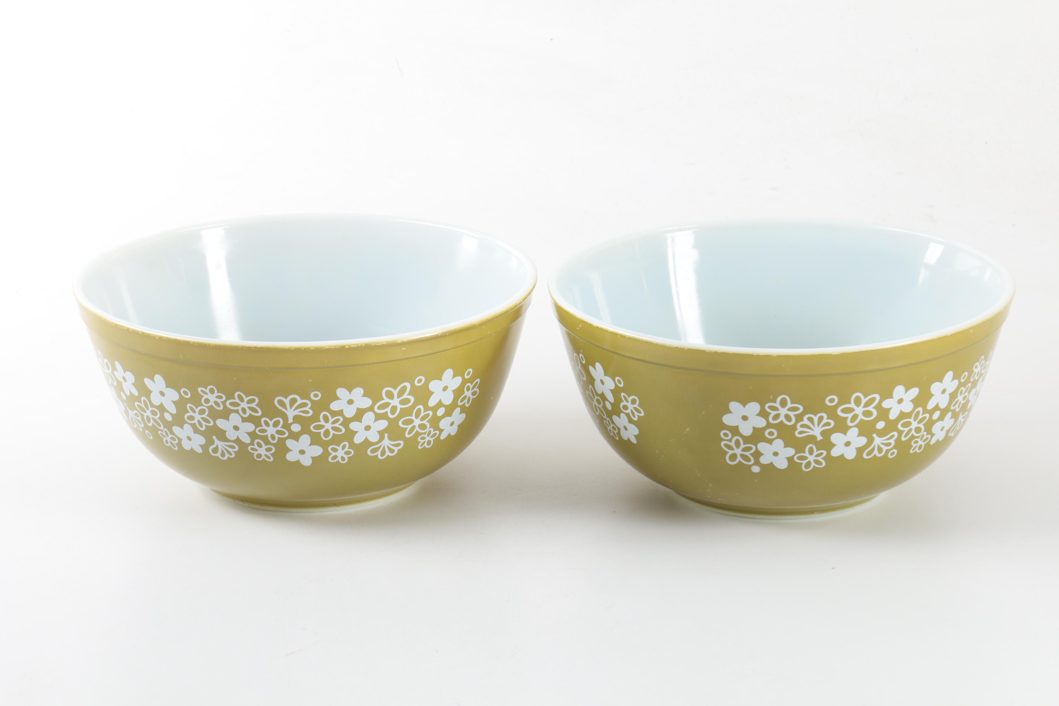 Pyrex "Spring Blossom" Green Glass Mixing Bowls and Baking Dishes 1972-79