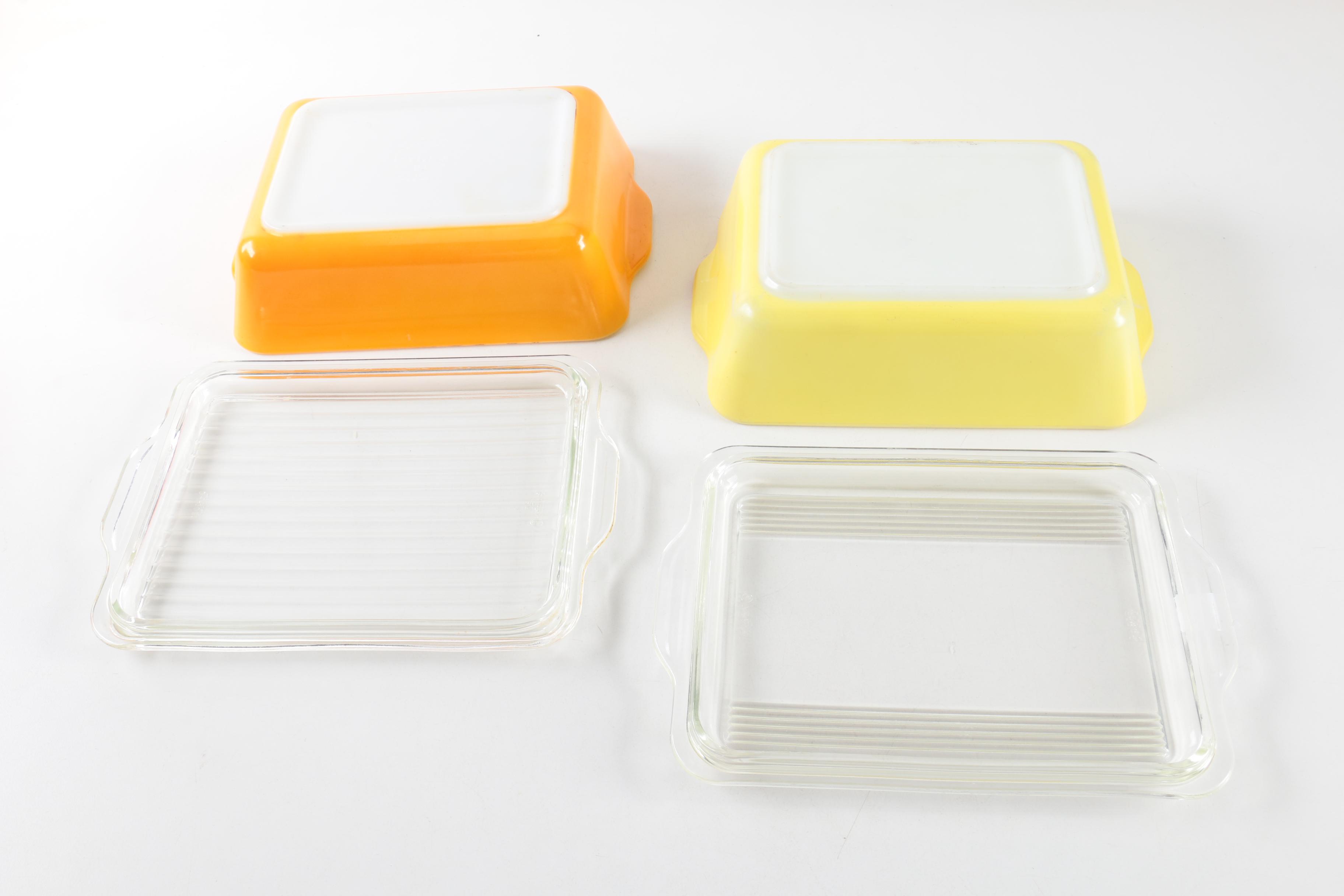 Pyrex "Primary Colors" Mixing Bowls and Refrigerator Dishes 1945-49