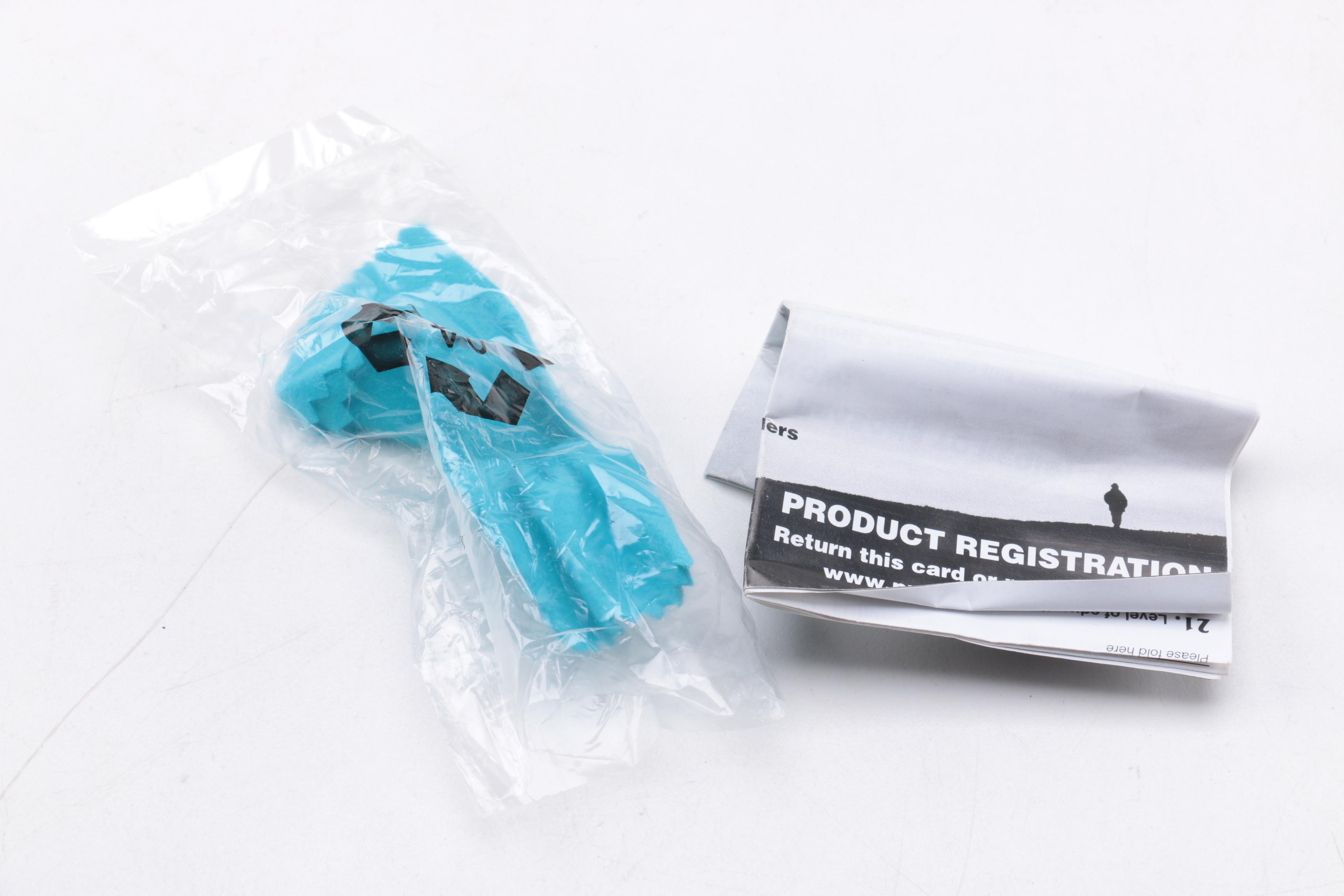 Bushnell Insta Focus Binoculars with Case