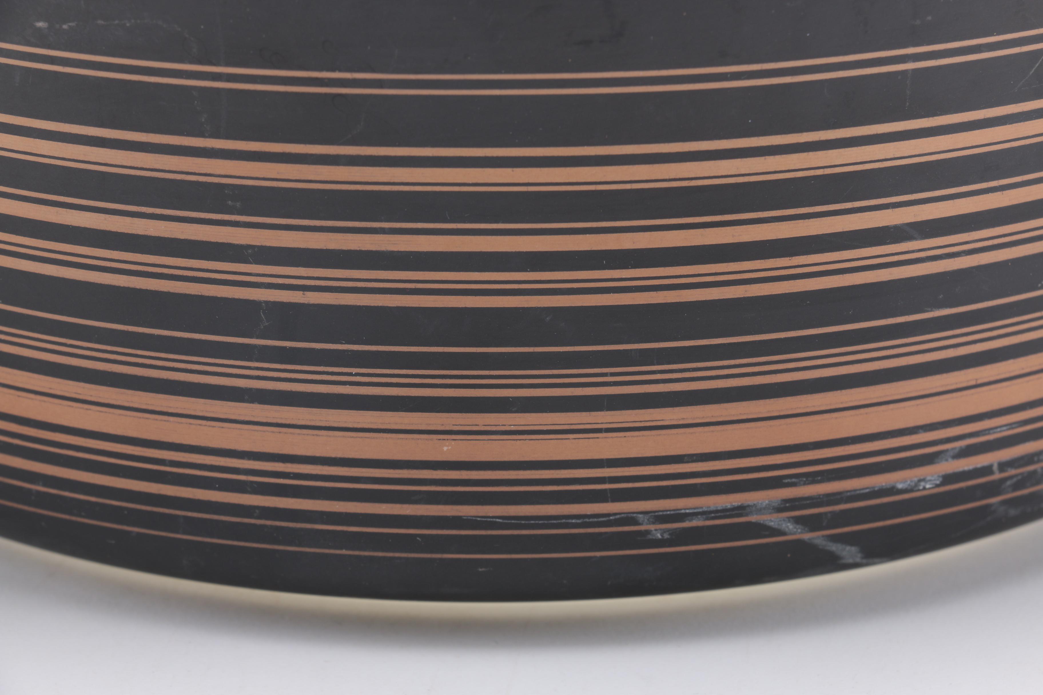 Pyrex "Terra" Brown Striped Mixing Bowl and Covered Casserole Dishes 1964-65