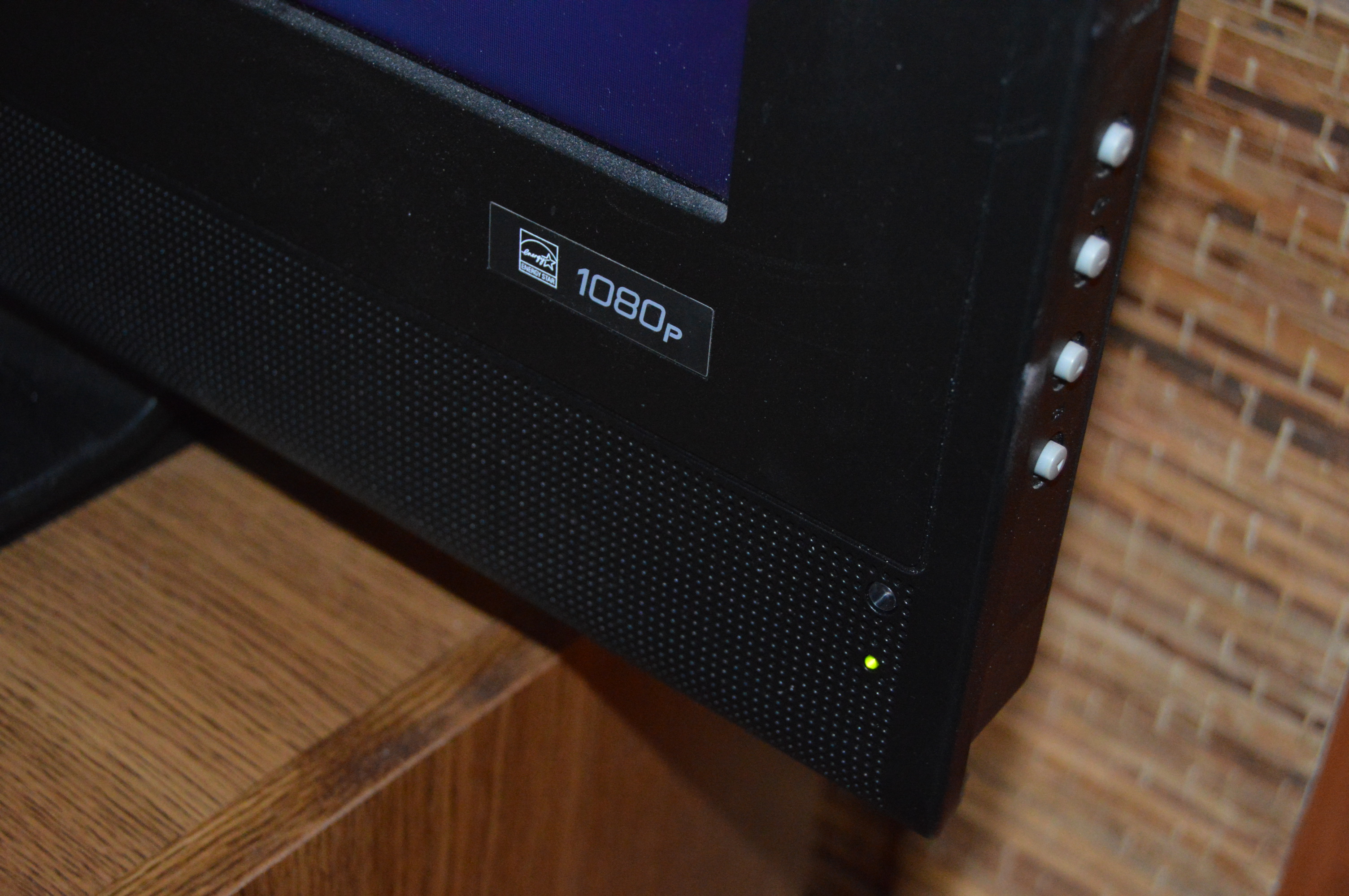 42" Sanyo Flatscreen Television