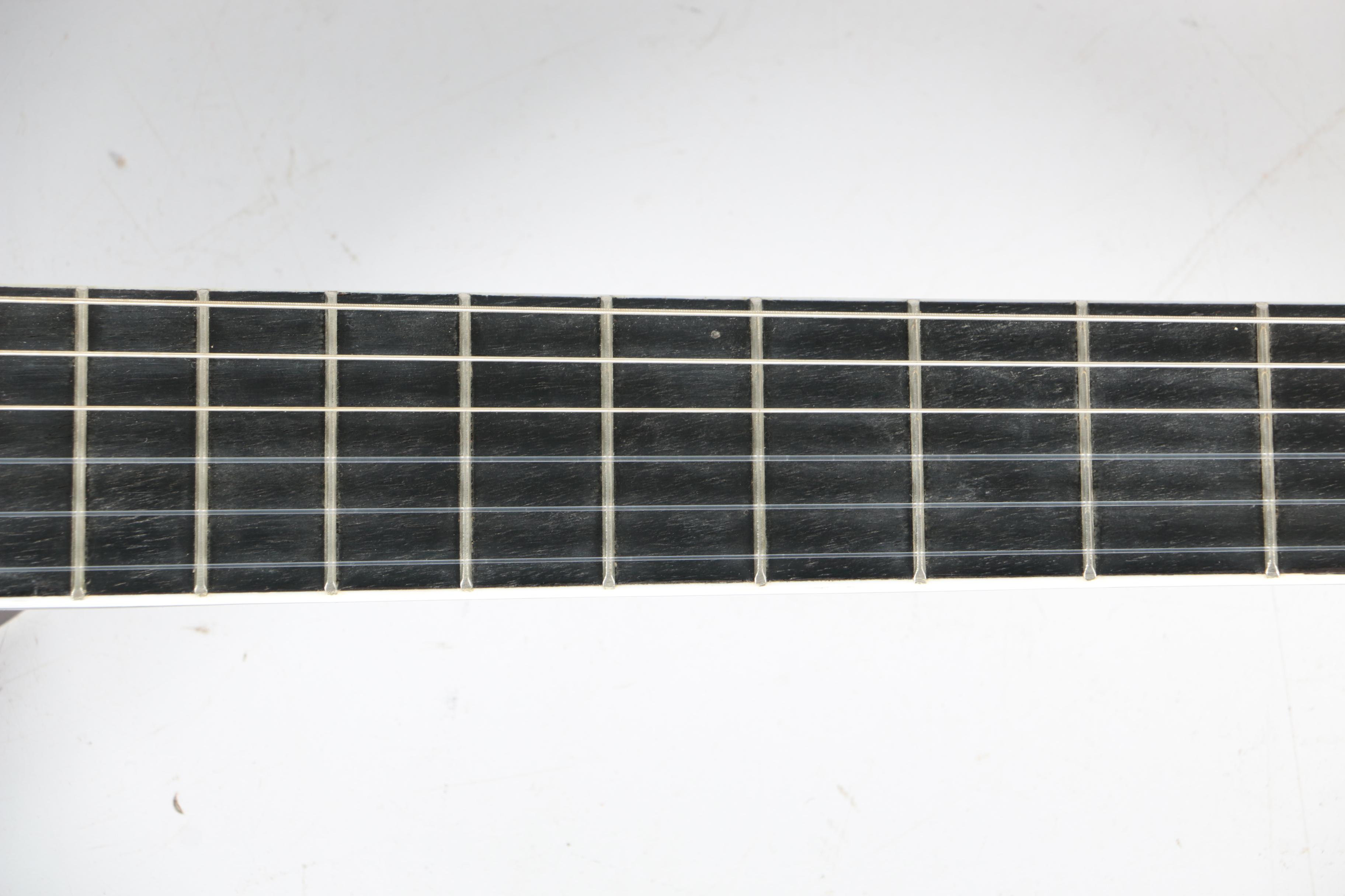 Esteban Granada G-100 Acoustic/Electric Classical Guitar and ES-15A Amp