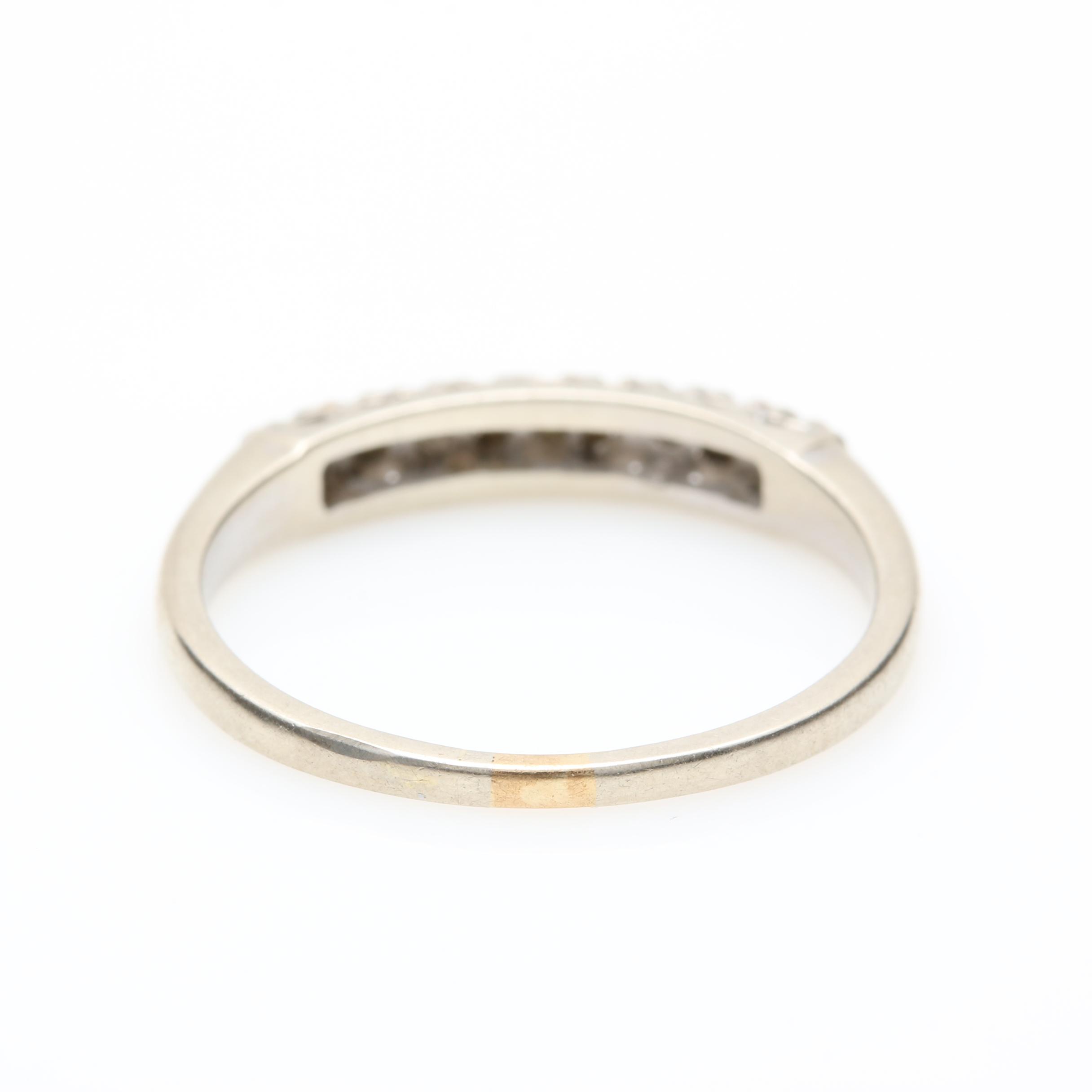 14K White Gold Diamond Ring