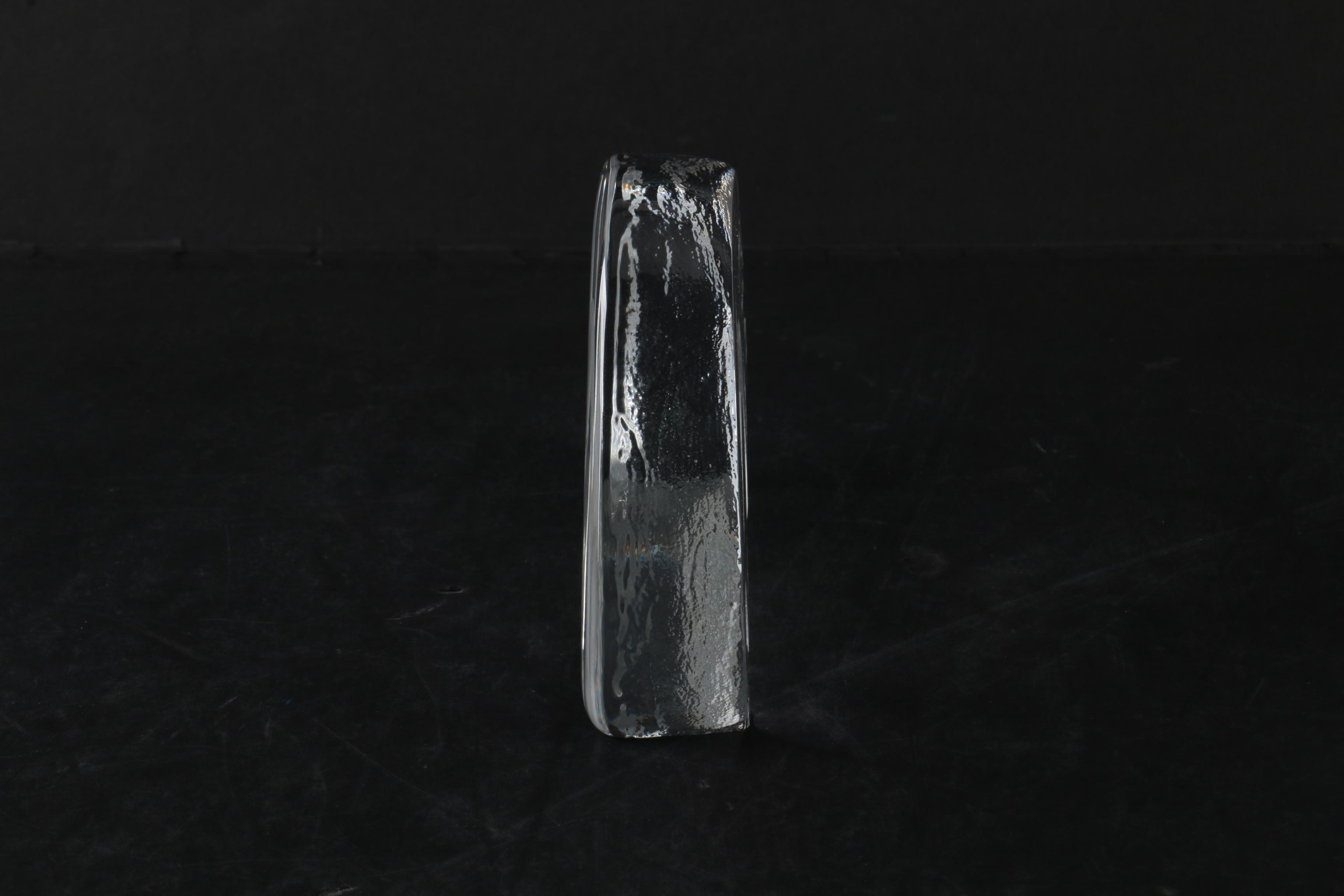 Mats Jonasson Etched Crystal Swan Paperweight