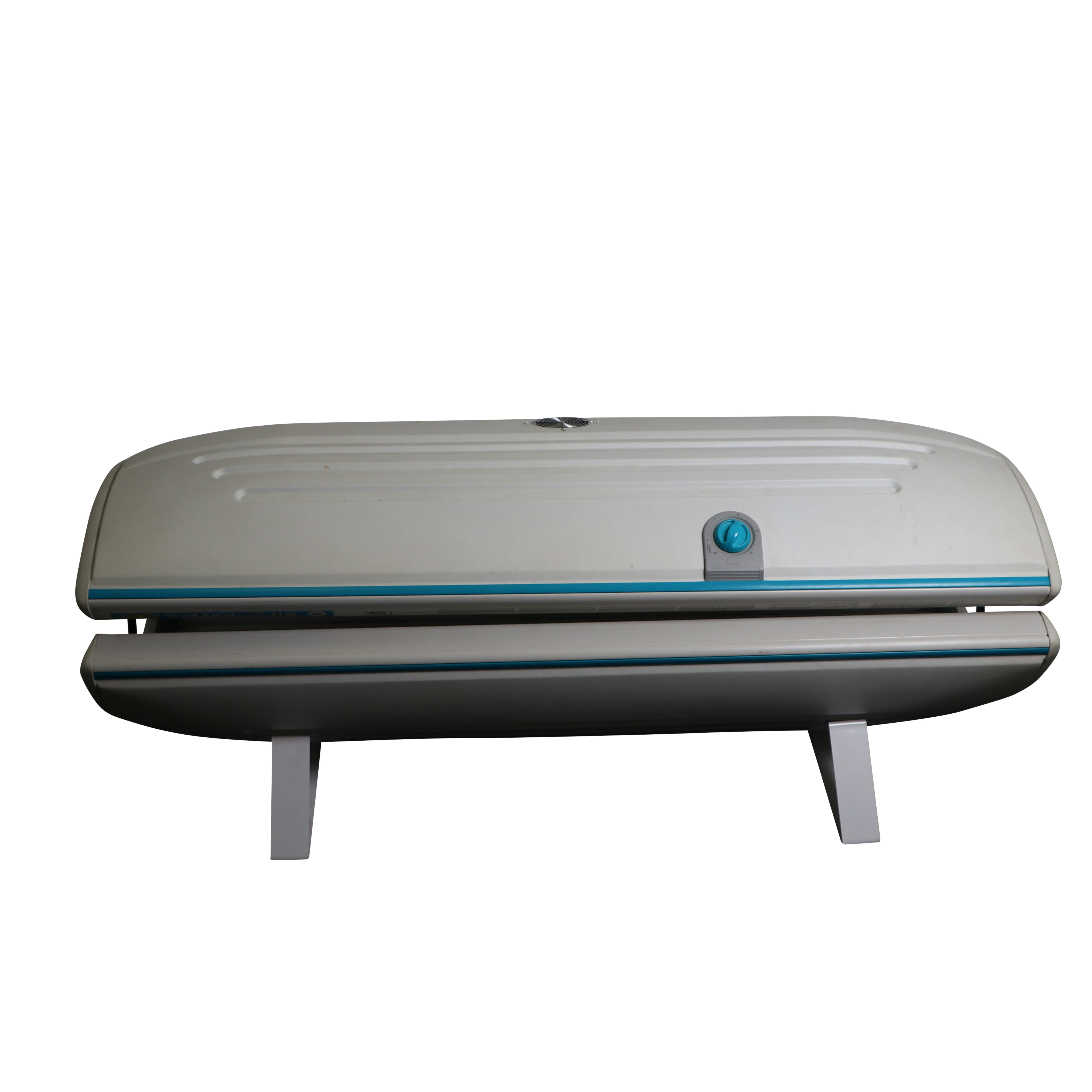 SunQuest Pro 24RS Tanning Bed by Wolff System