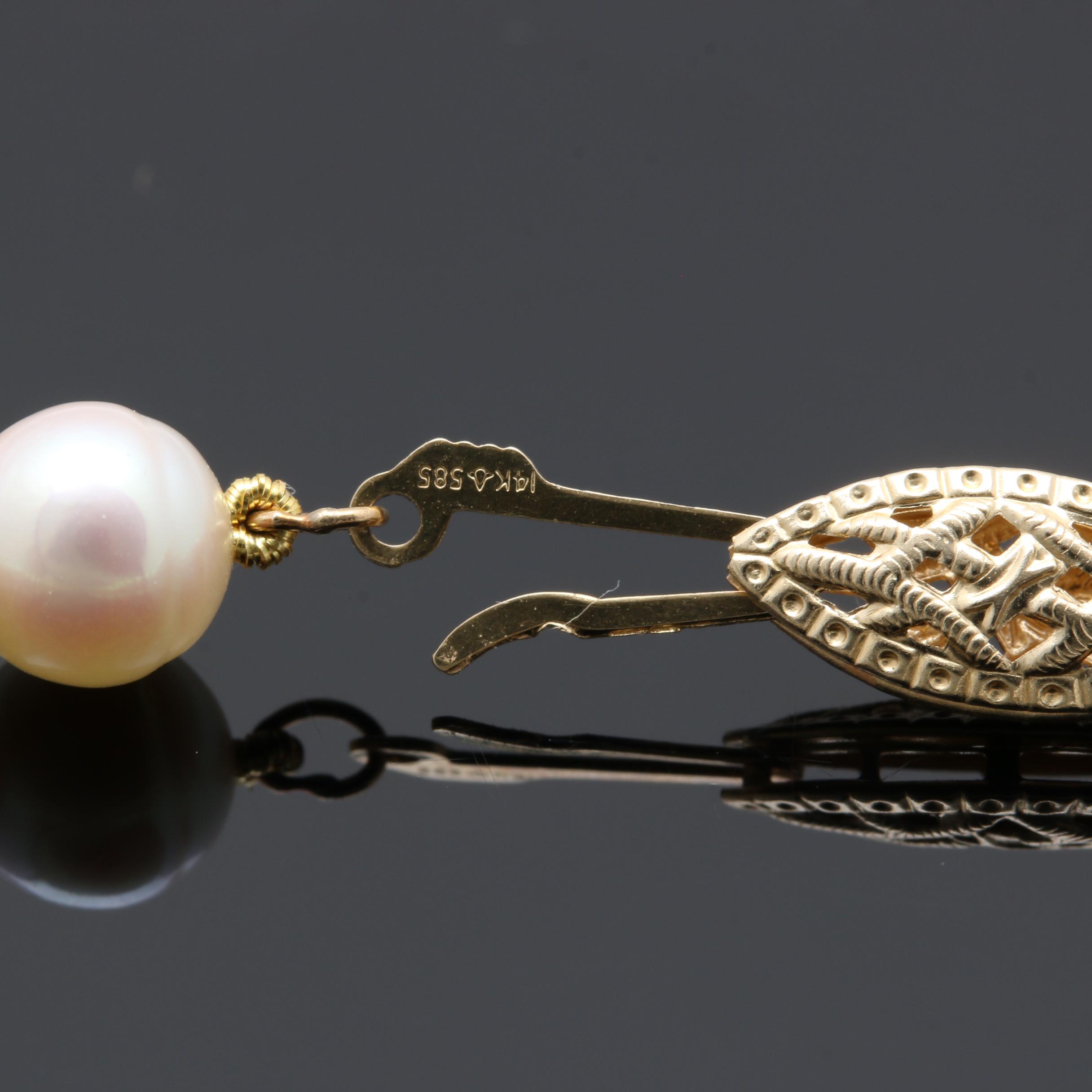 14K Yellow Gold Cultured Pearl Necklace