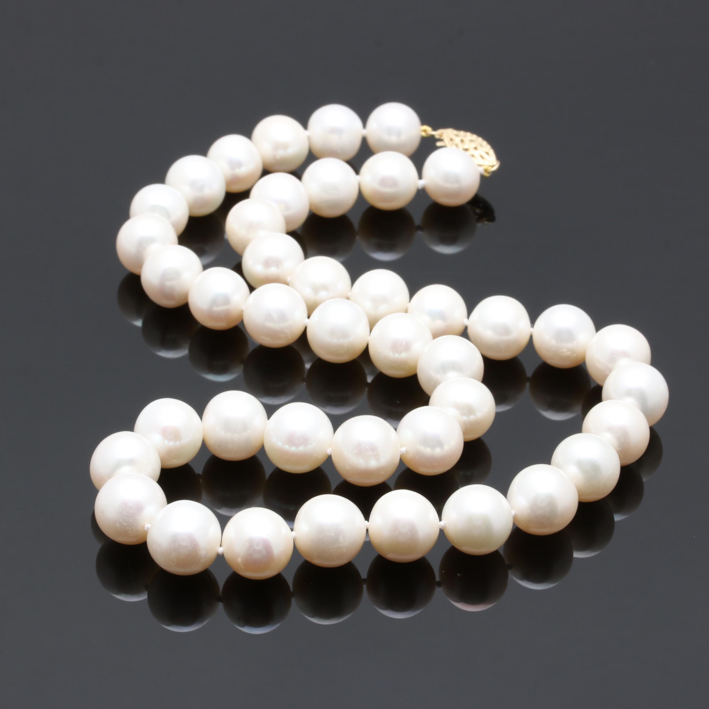 14K Yellow gold Cultured Freshwater Pearl Necklace