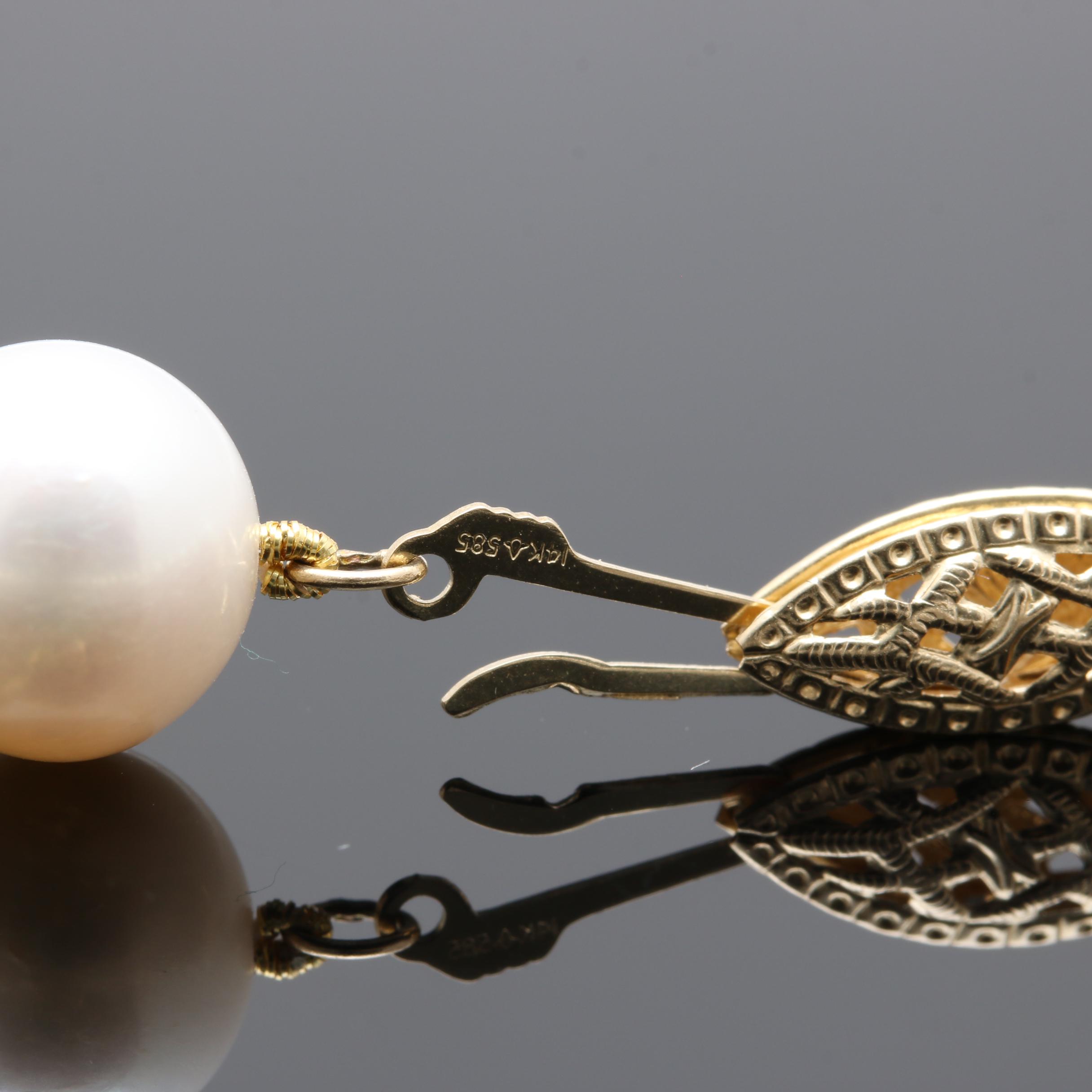 14K Yellow gold Cultured Freshwater Pearl Necklace