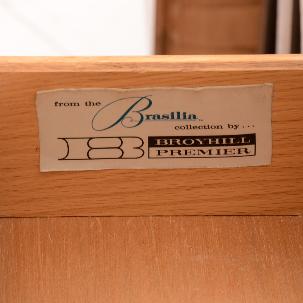 Mid Century Modern Broyhill Brasilia Dresser