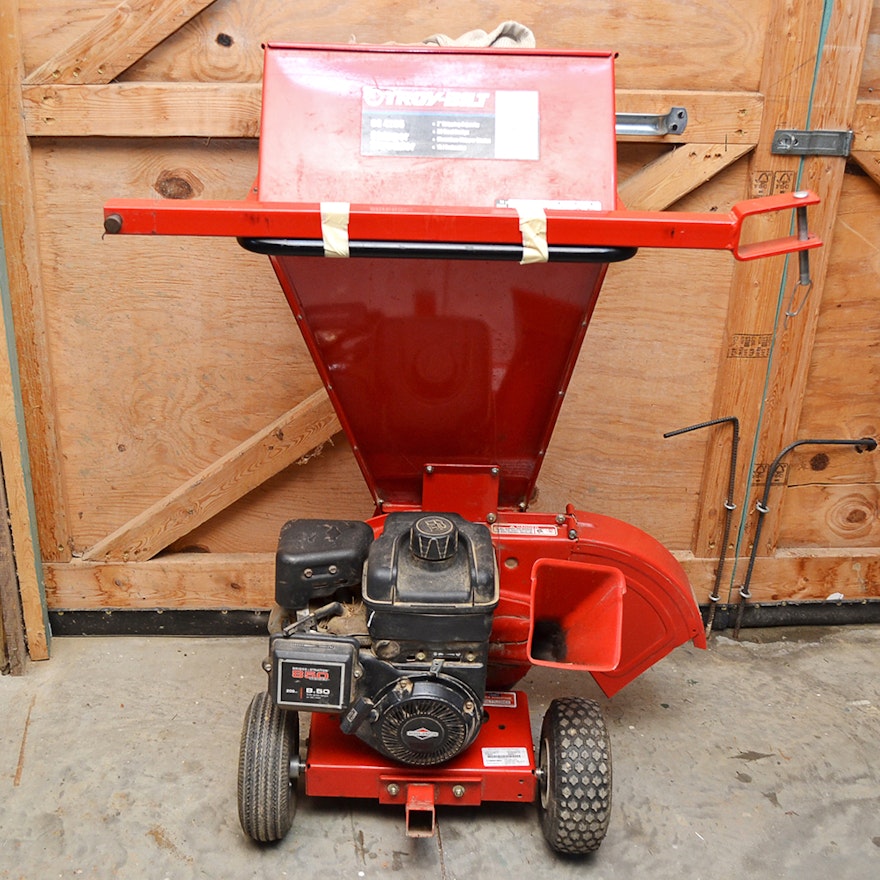 Troy-Bilt Model CS4265 Wood Chipper/Shredder, Log Holder and Extra Tire