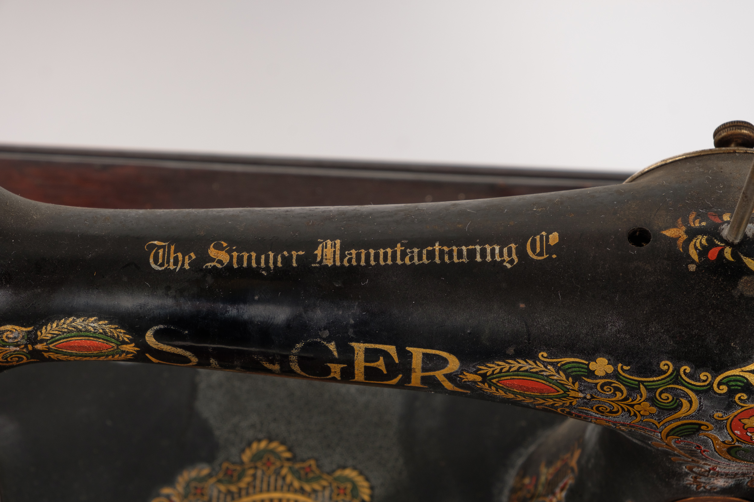 1919 Singer Treadle Sewing Machine