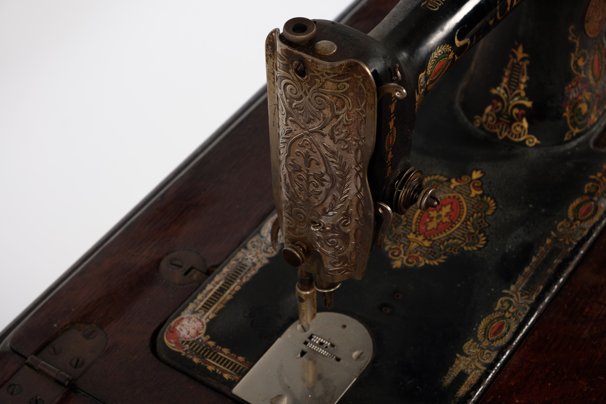 1919 Singer Treadle Sewing Machine