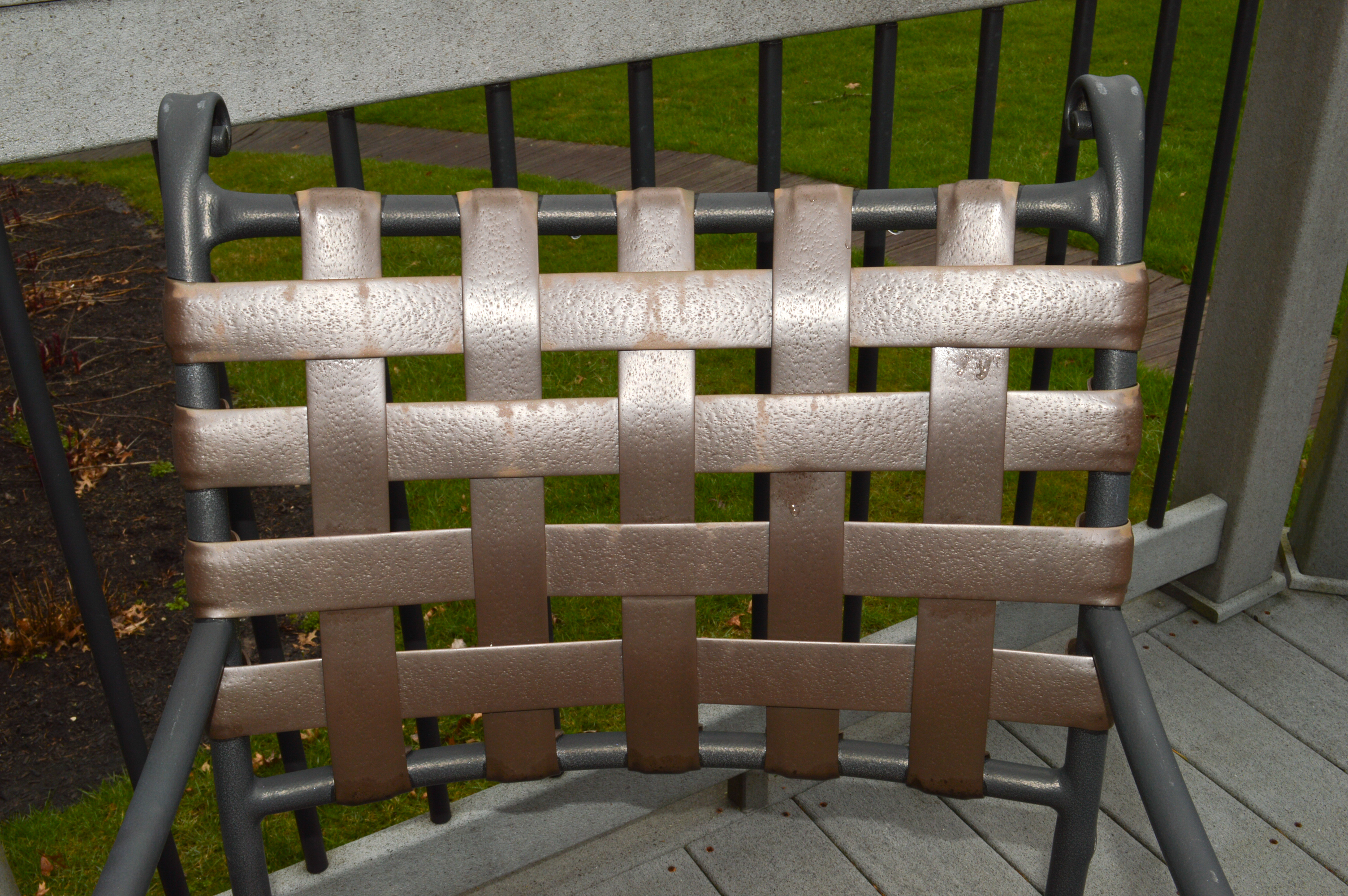 Brown Jordan Patio Set With Glider