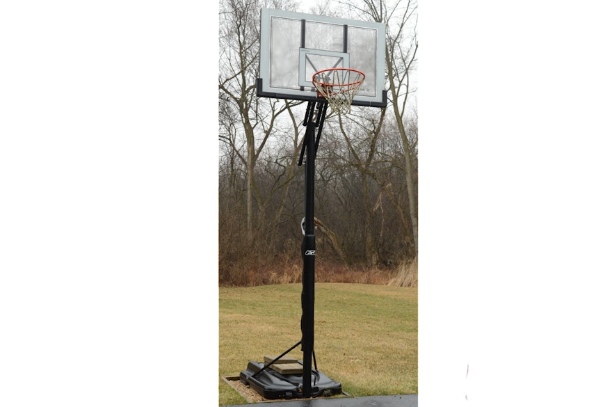 Reebok Shatterproof Outdoor Basketball Hoop