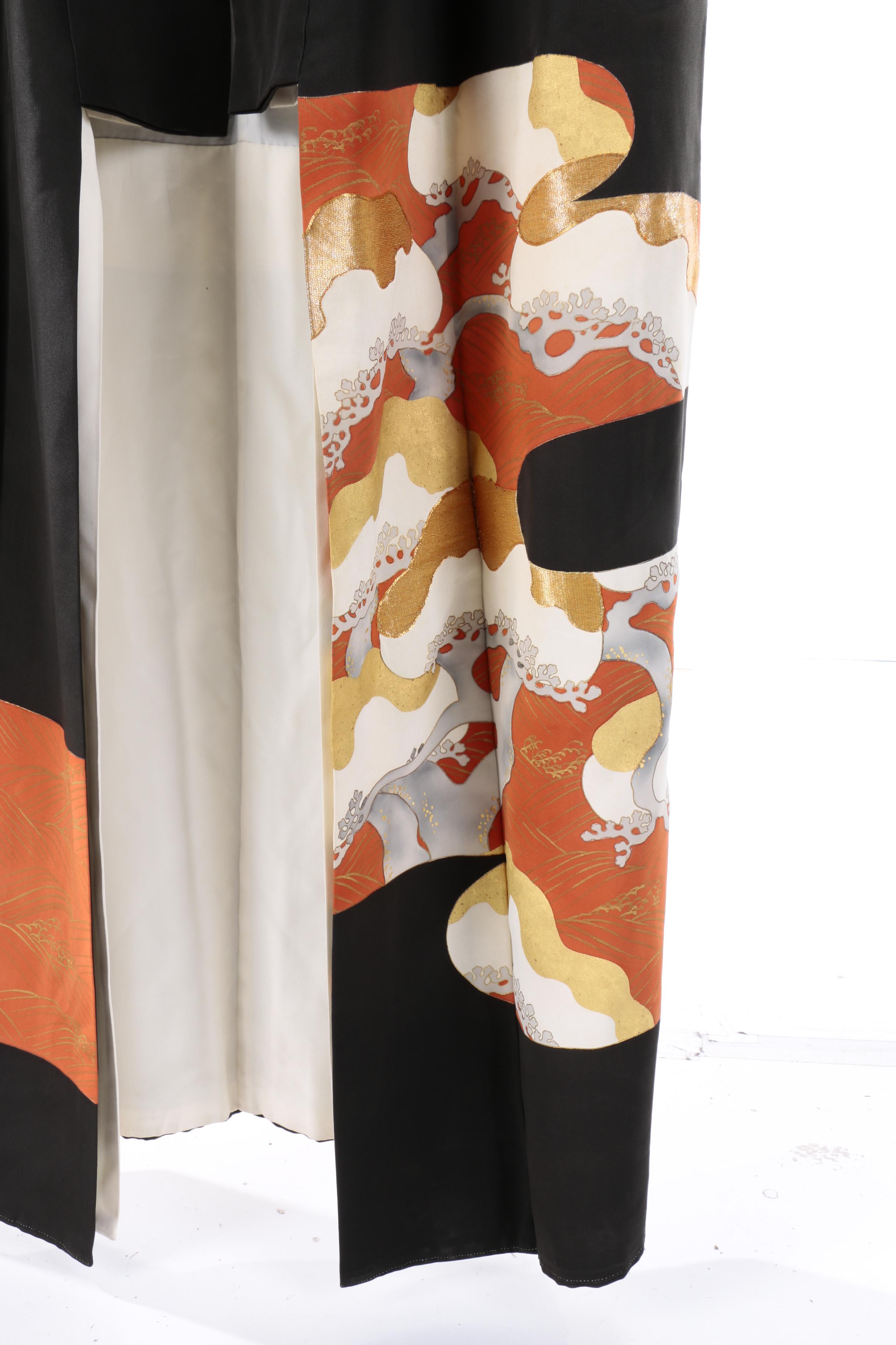 Vintage Japanese Silk Crepe Kimono