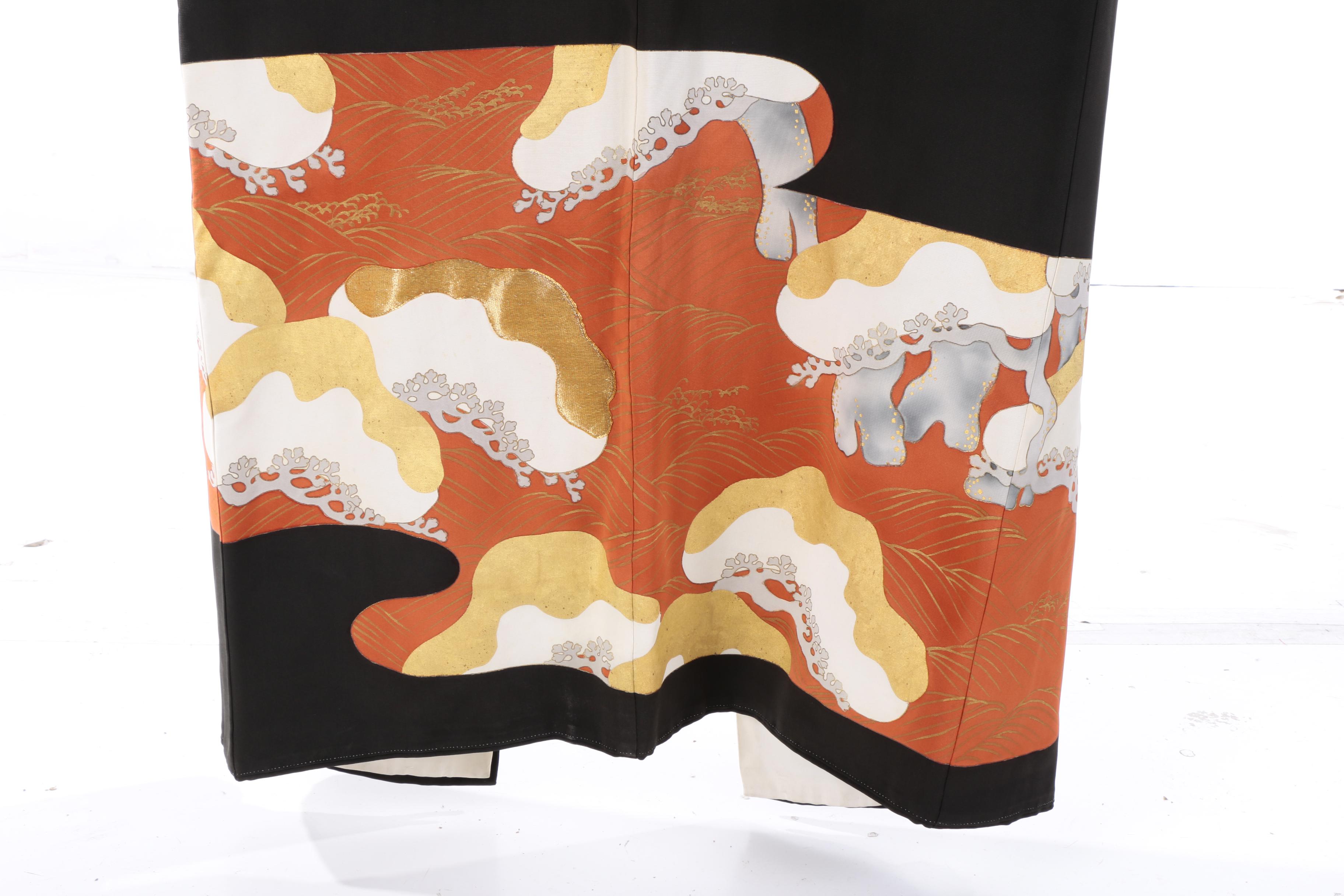 Vintage Japanese Silk Crepe Kimono