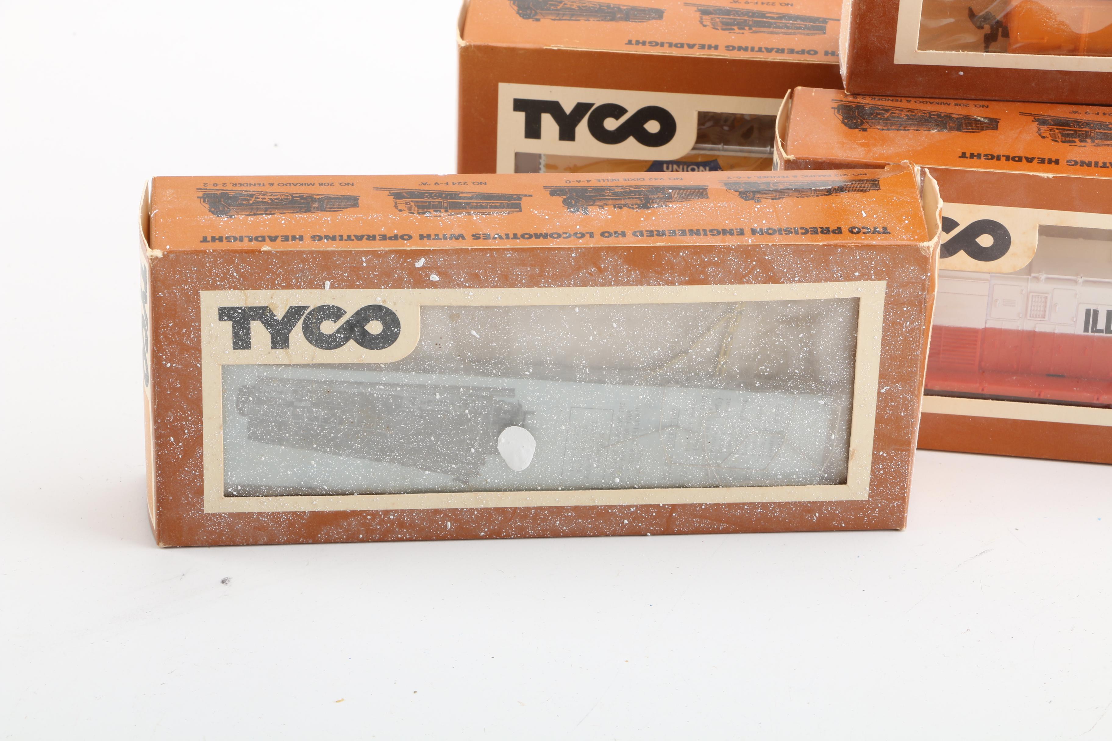 Tyco Model Trains with Track and Transformer