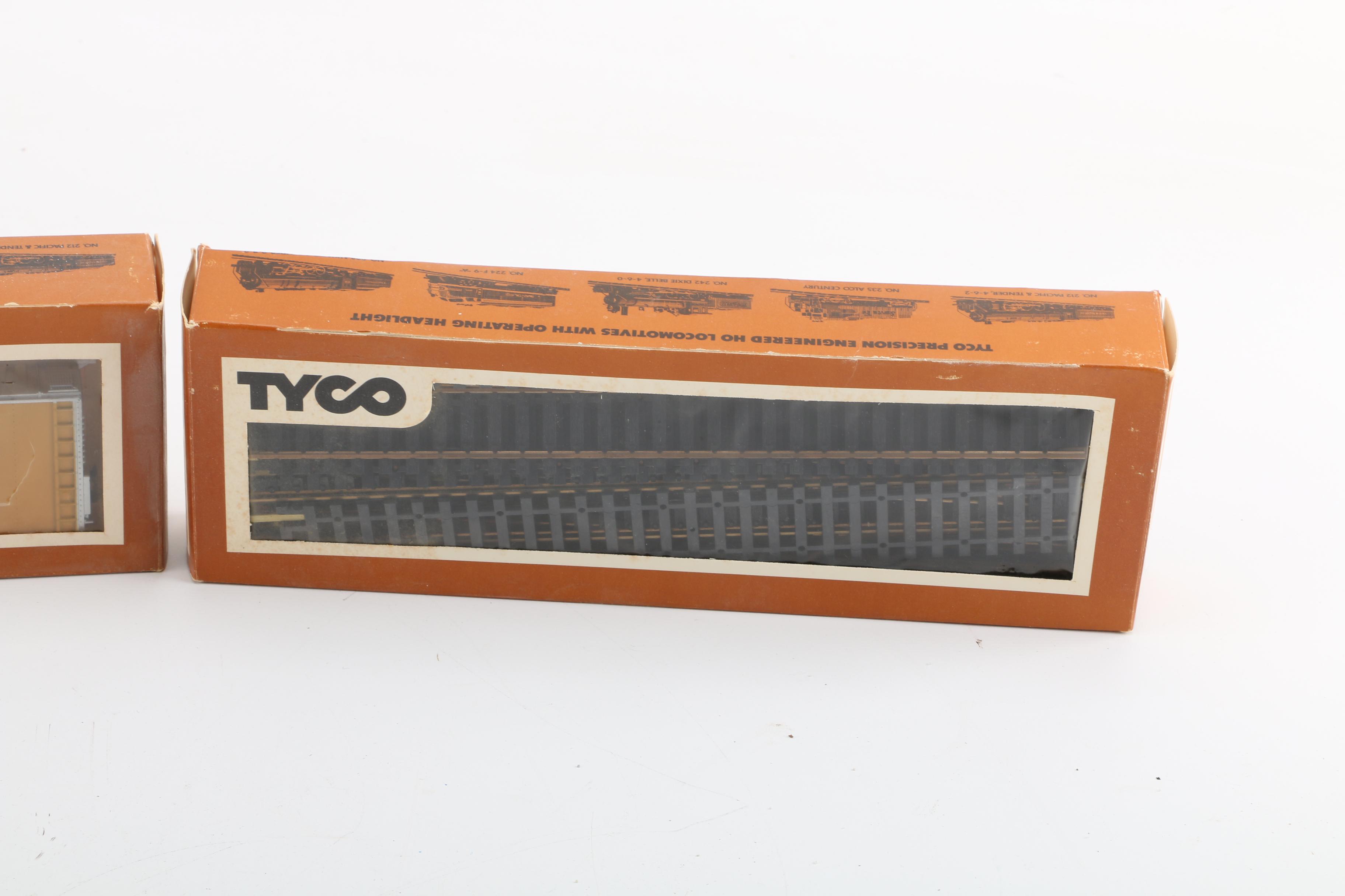 Tyco Model Trains with Track and Transformer