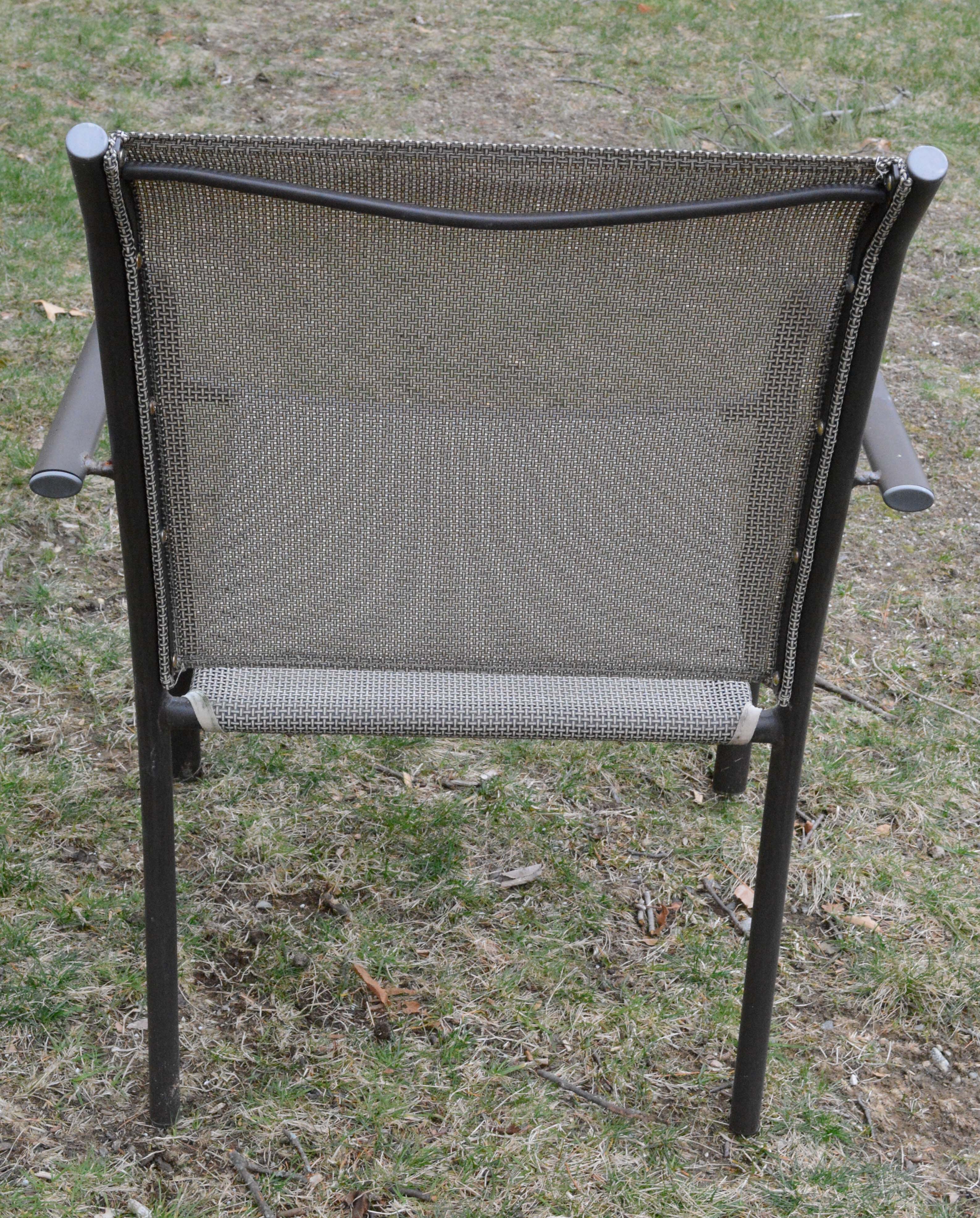 Metal Patio Armchairs with Side Table