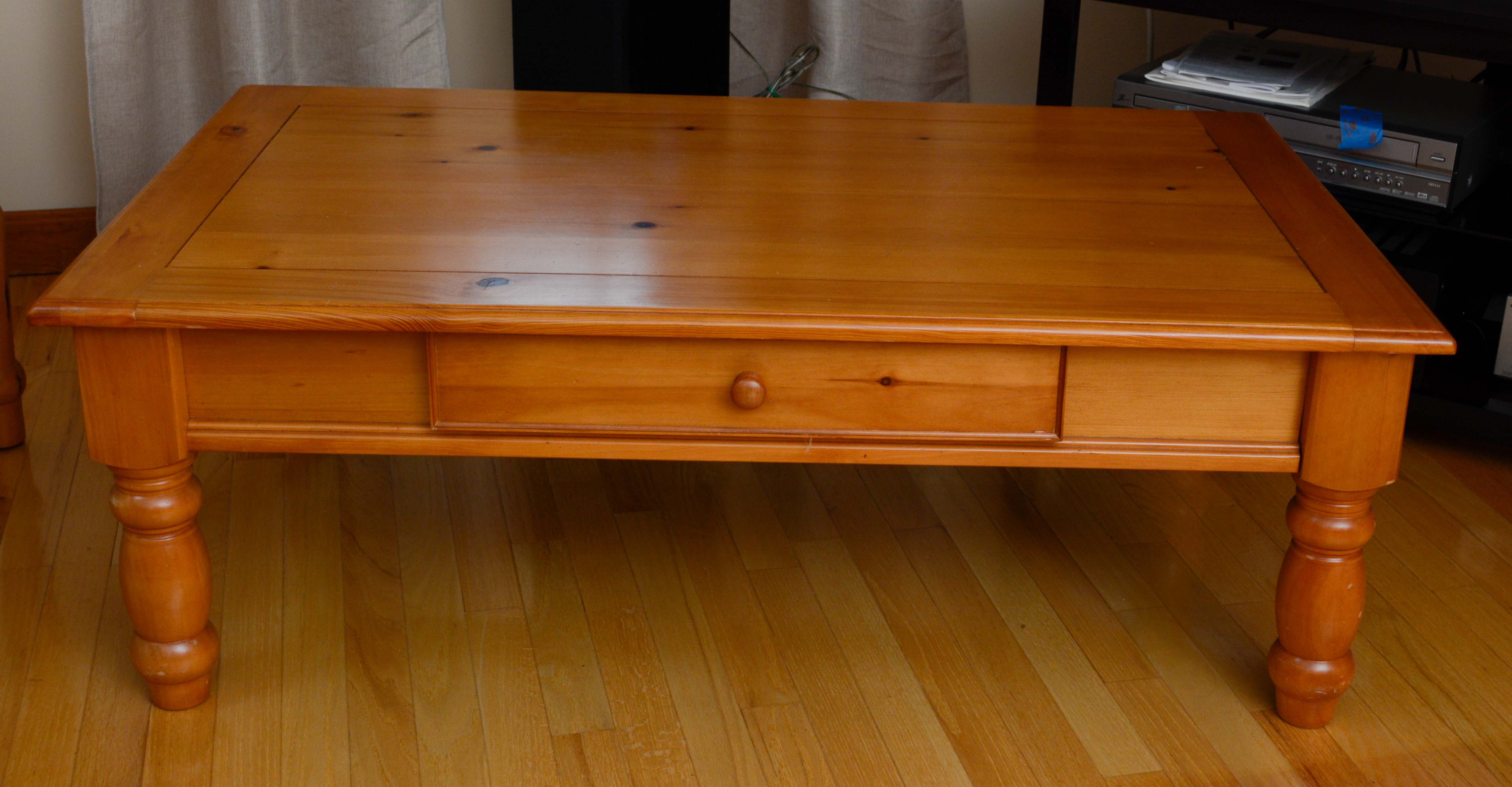 Colonial Style Pine End Table and Coffee Table