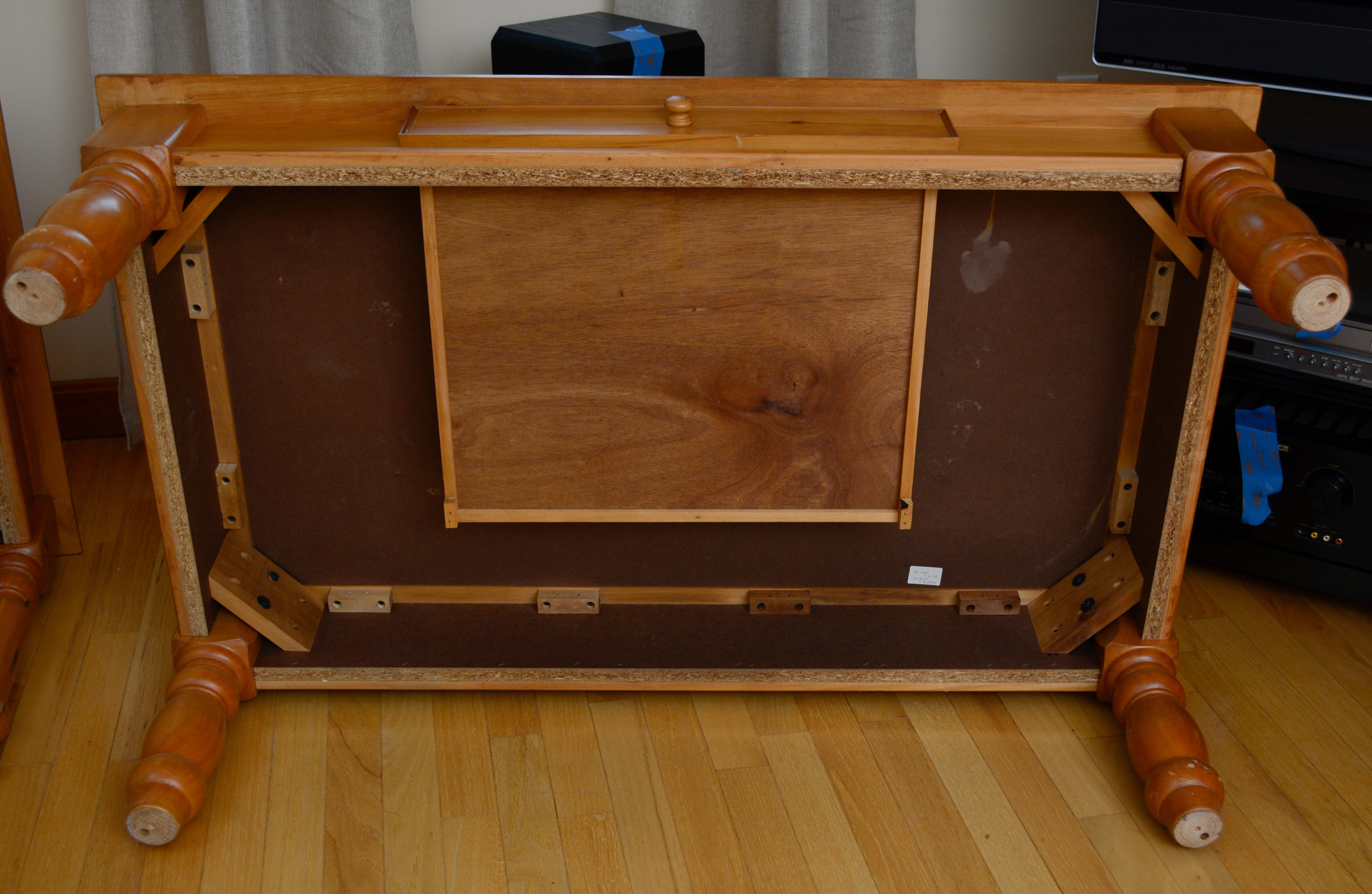 Colonial Style Pine End Table and Coffee Table