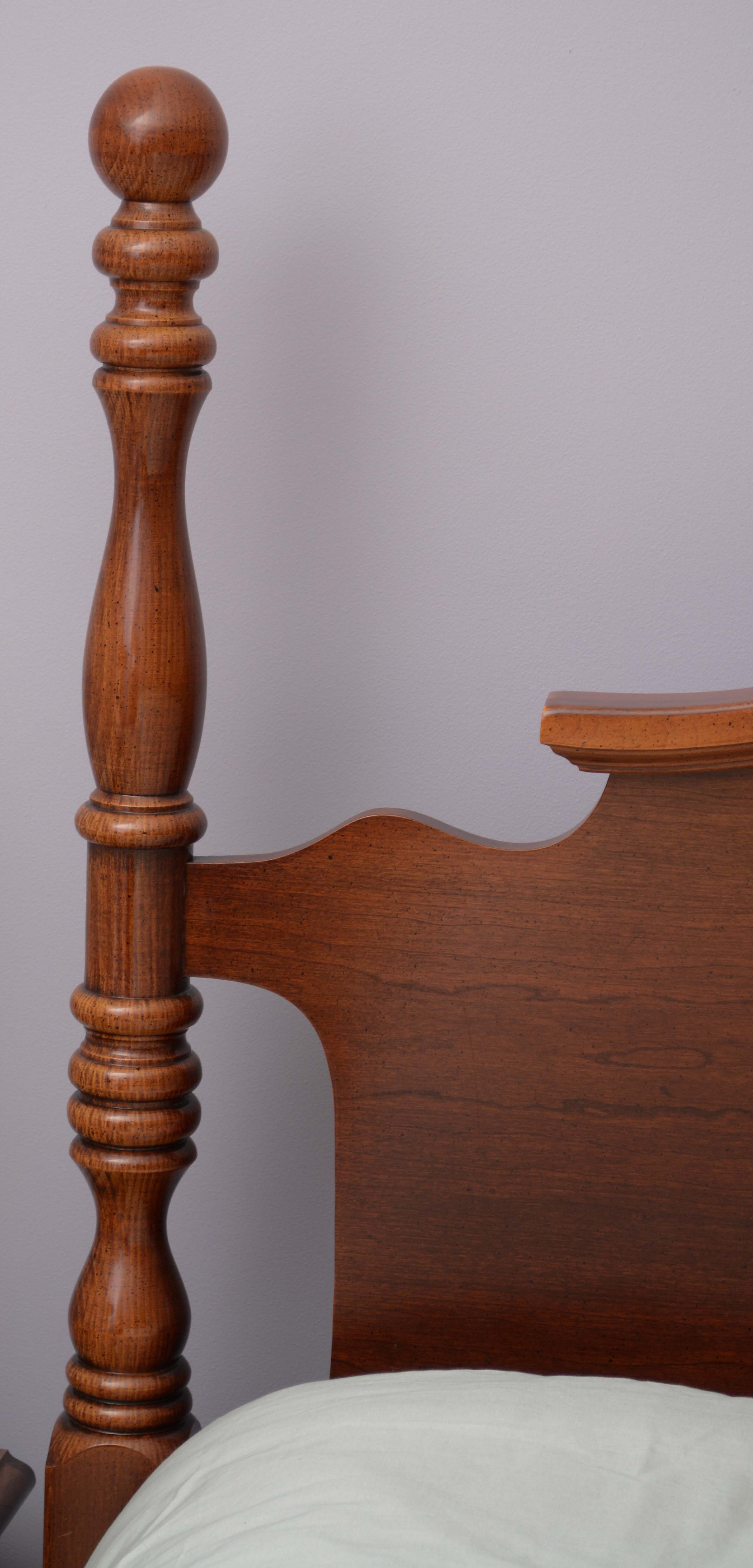 Vintage Colonial Style Queen Size Bed Frame