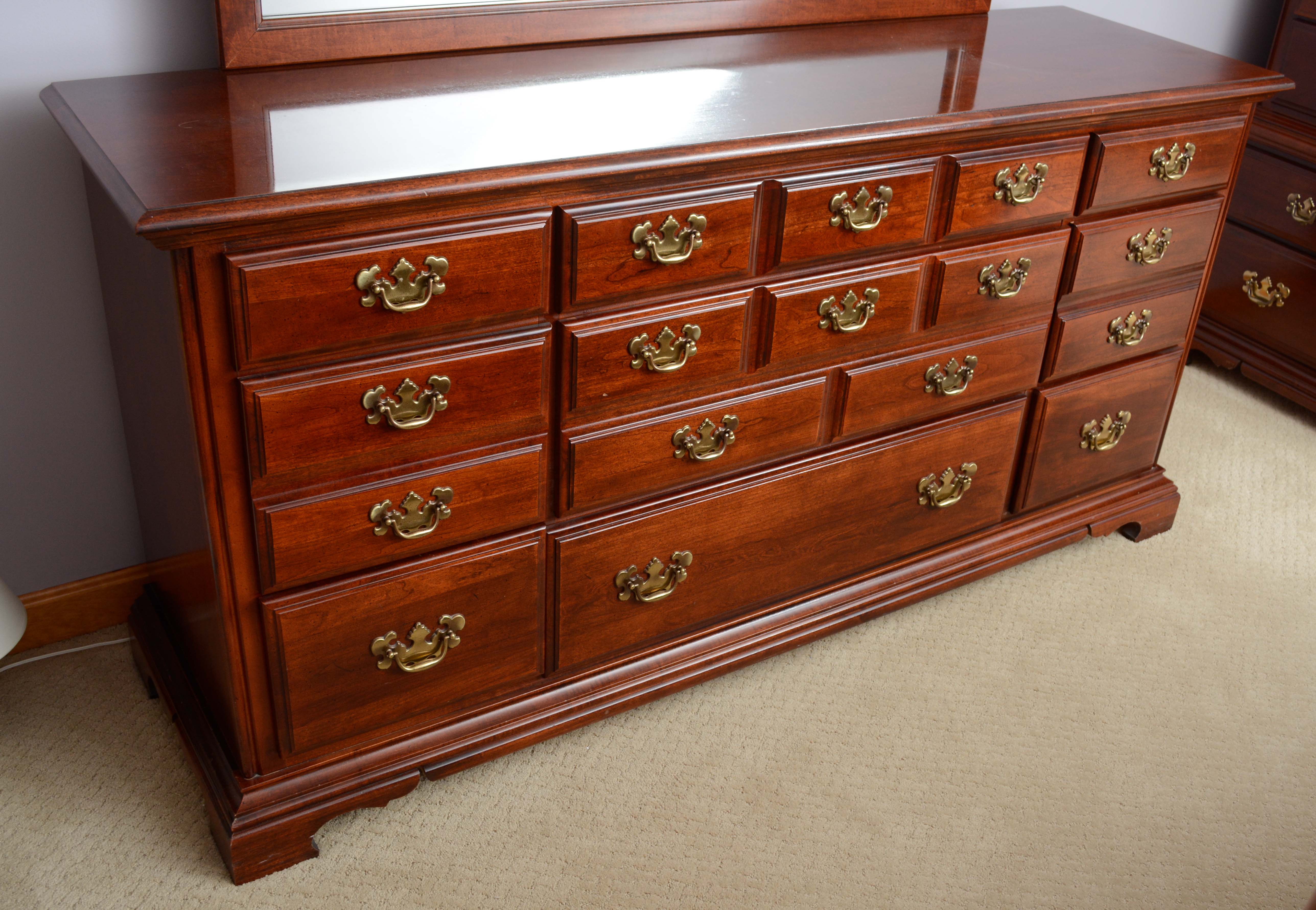 Chippendale Style Chest of Drawers with Mirror