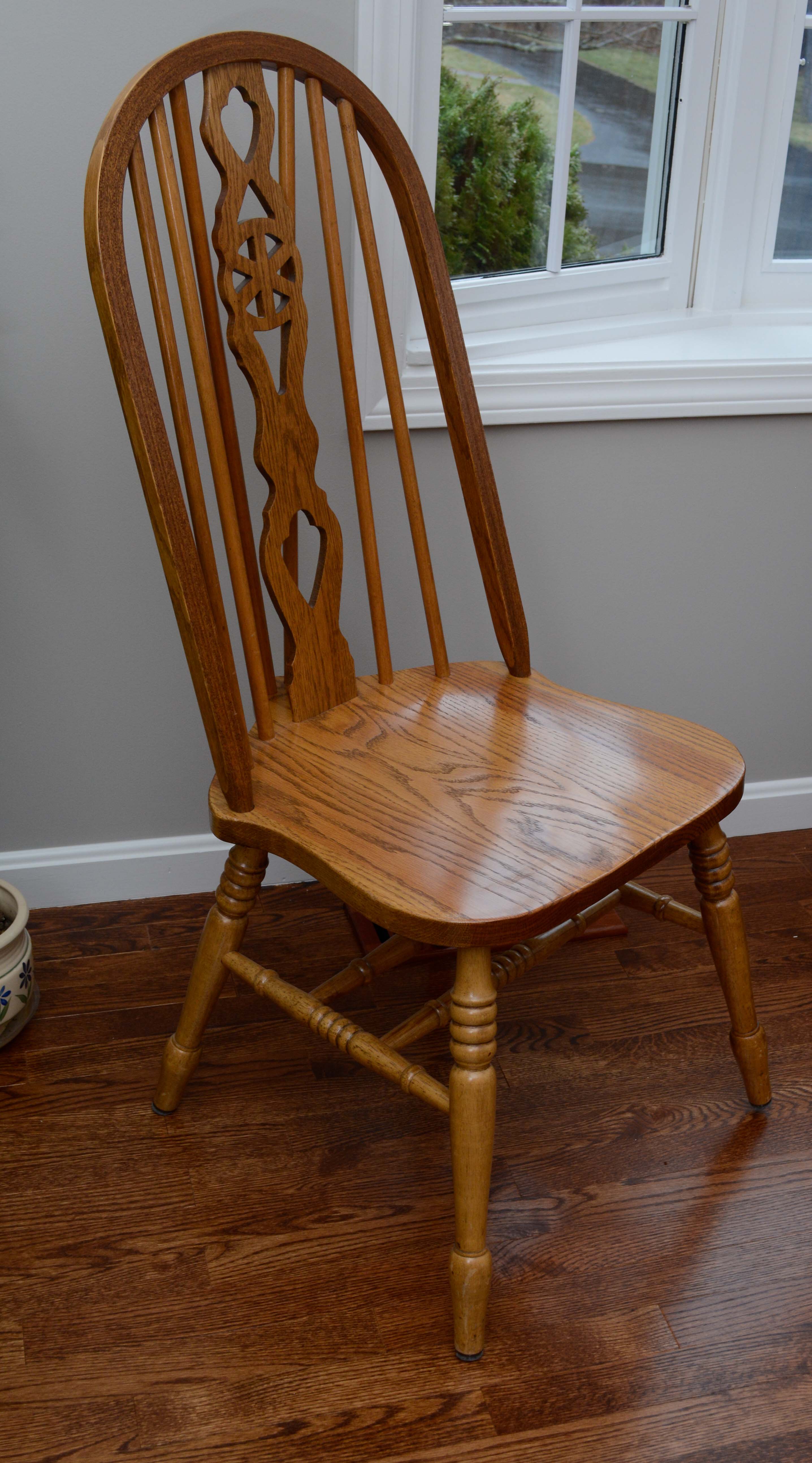 Pierced Splat Spindle Back Dining Chairs