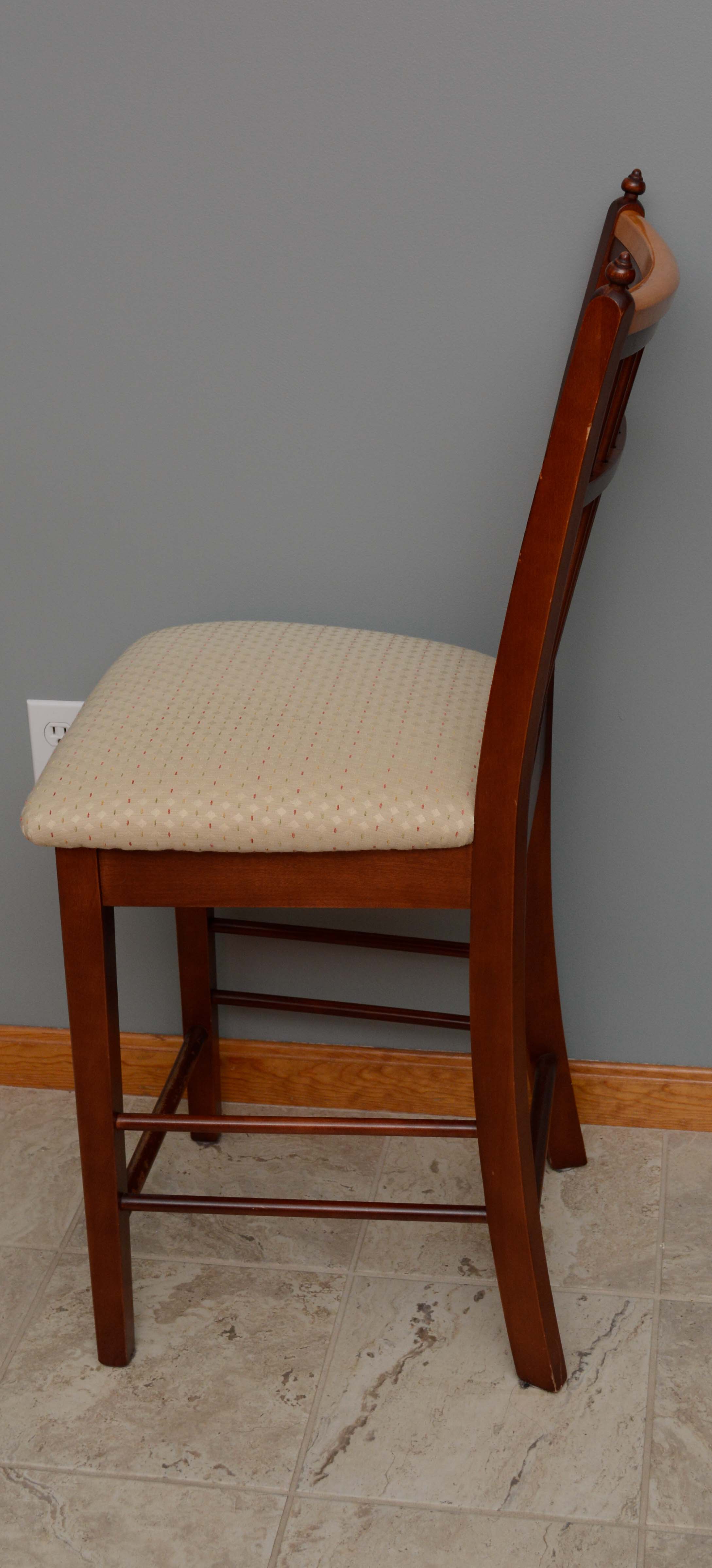 Spindle Back Counter Height Bar Stools