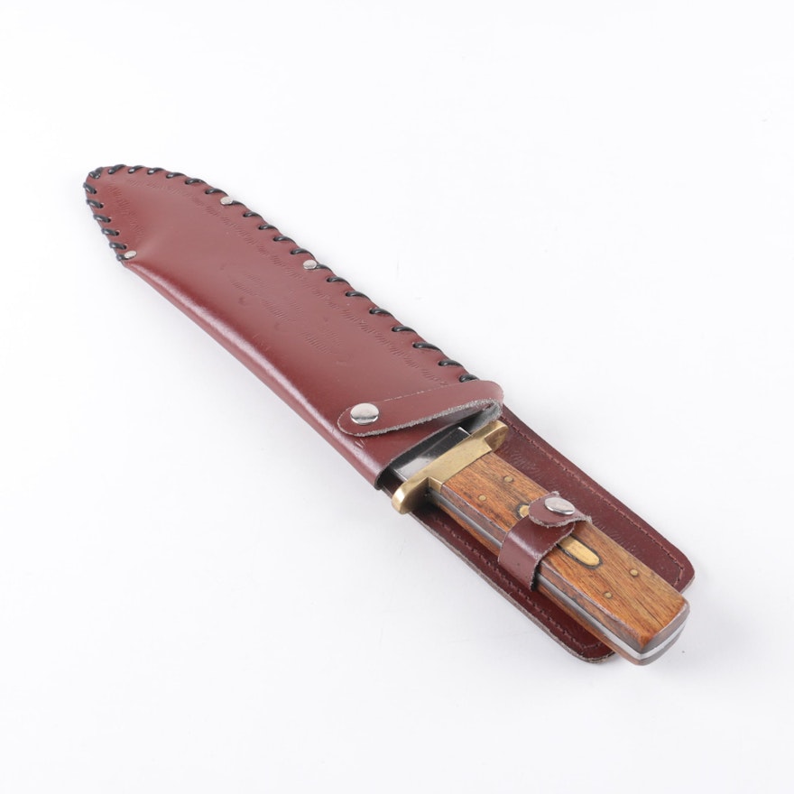 Fixed Blade Hunting Knife with Wooden Handle and Leather Sheath