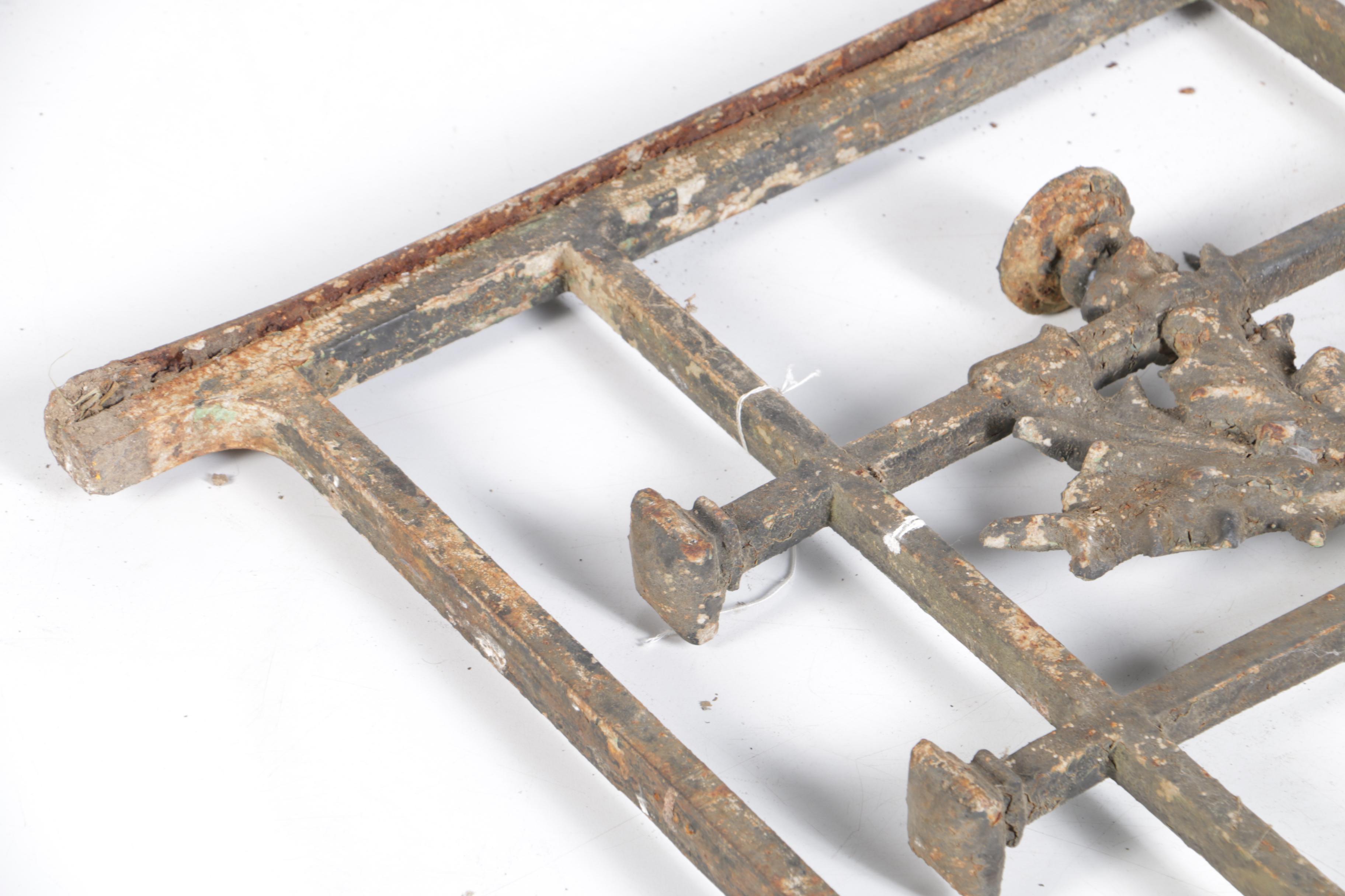 Vintage Acanthus Motif Cast Metal Decorative Balconet Rail