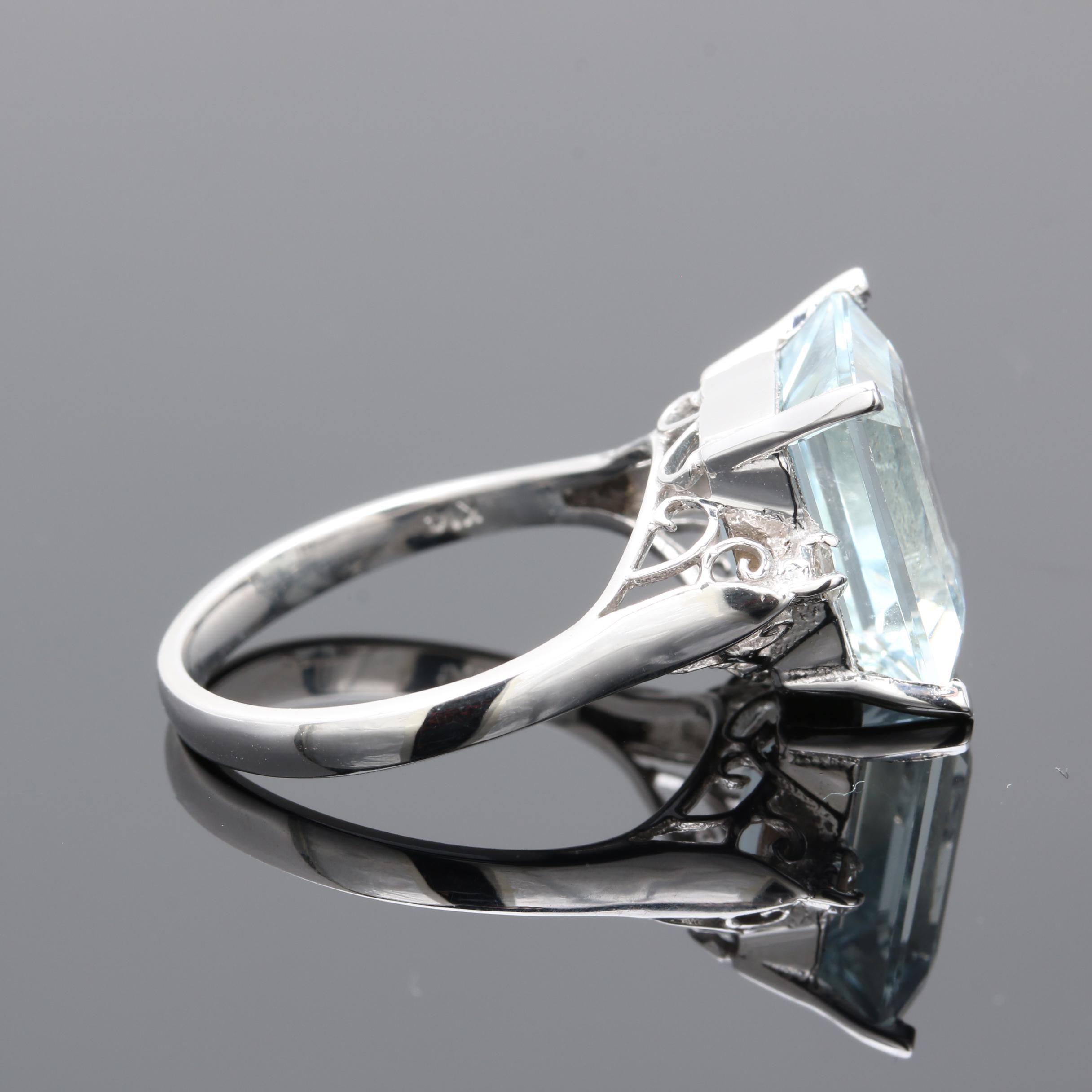 14K White Gold 6.03 CT Aquamarine and Diamond Ring