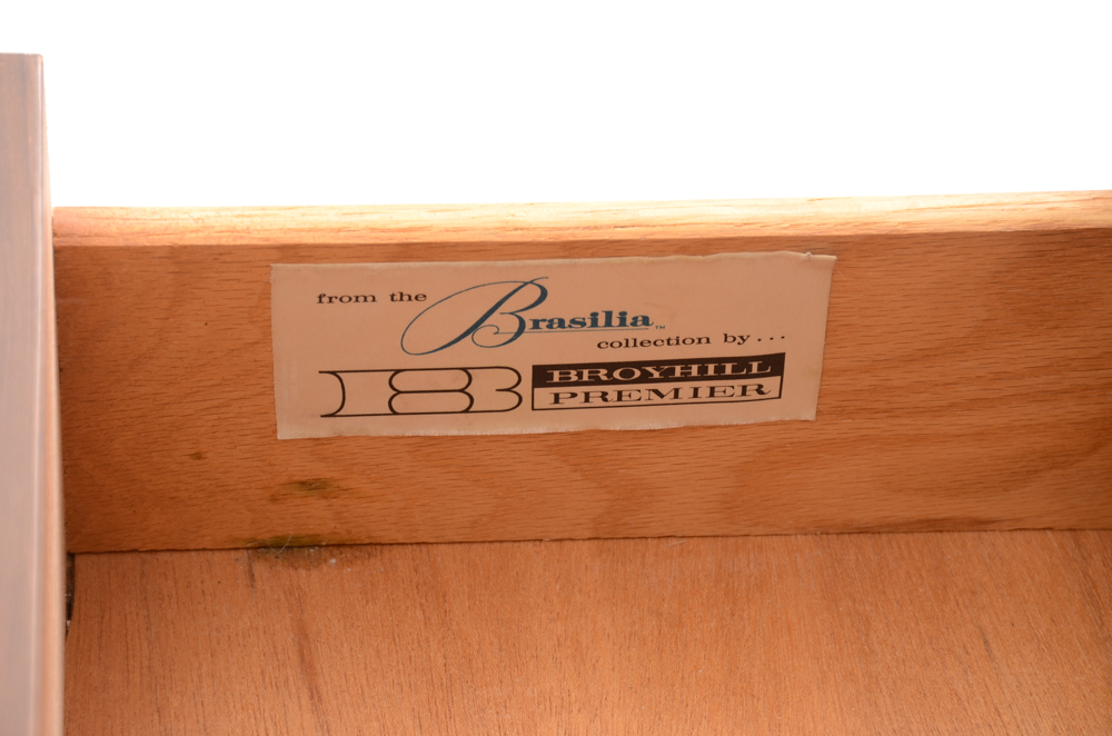 Mid Century Modern Broyhill Brasilia Dresser