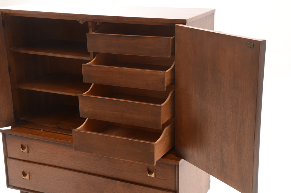 Mid Century Modern Broyhill Brasilia Dresser