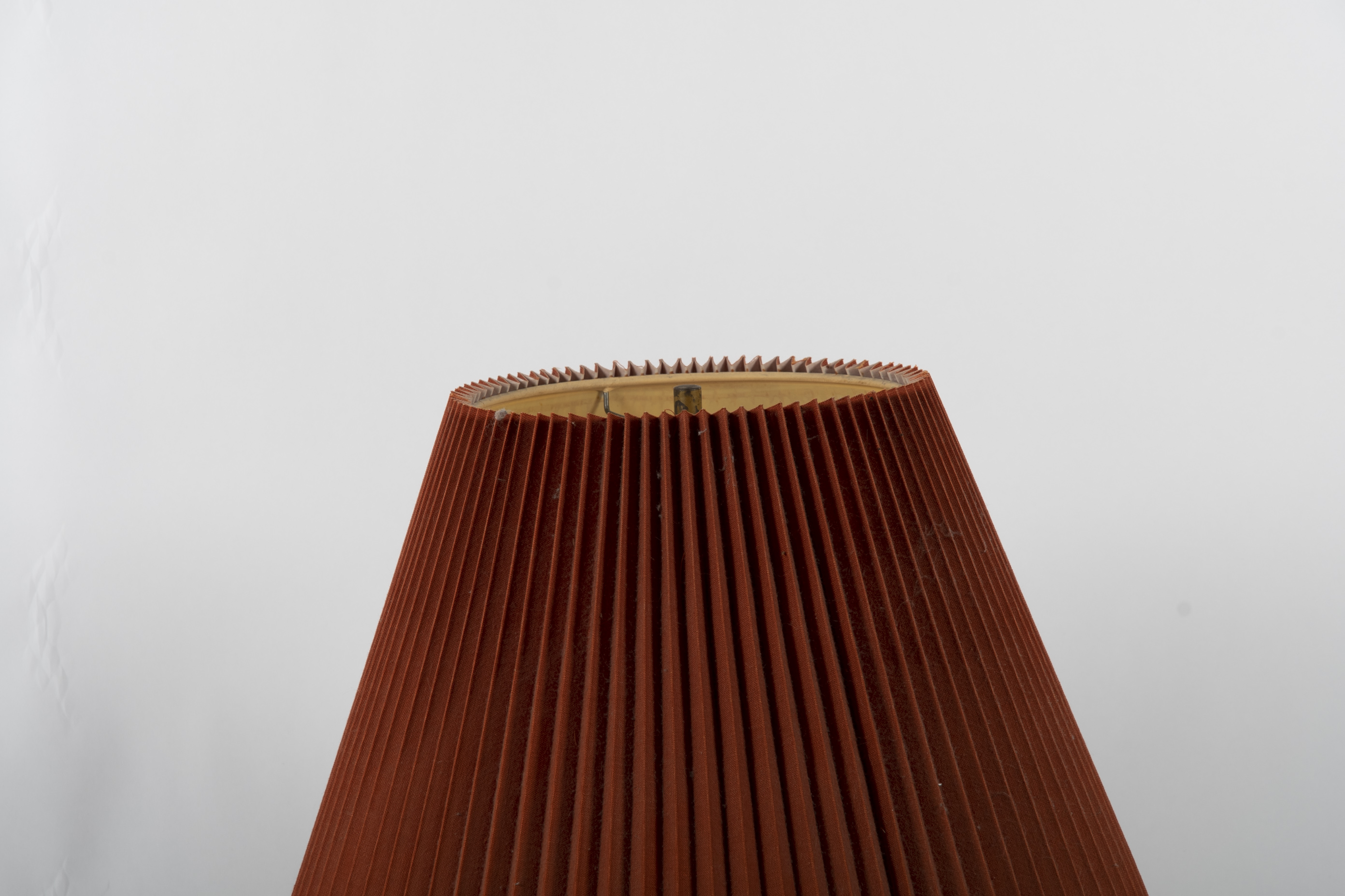 Vintage 1960 Quartite Creative Corp Textured Table Lamp