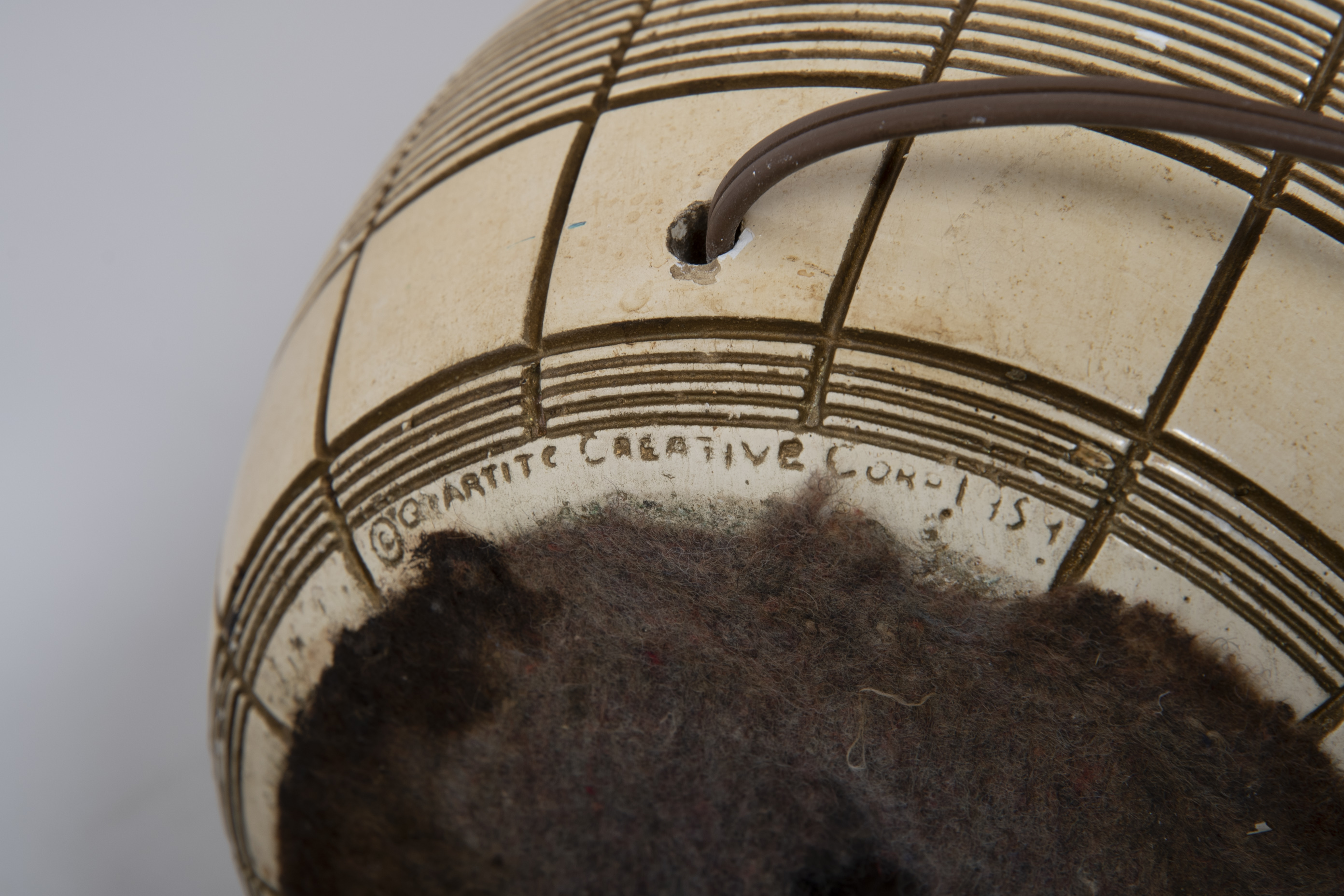 Vintage 1960 Quartite Creative Corp Textured Table Lamp