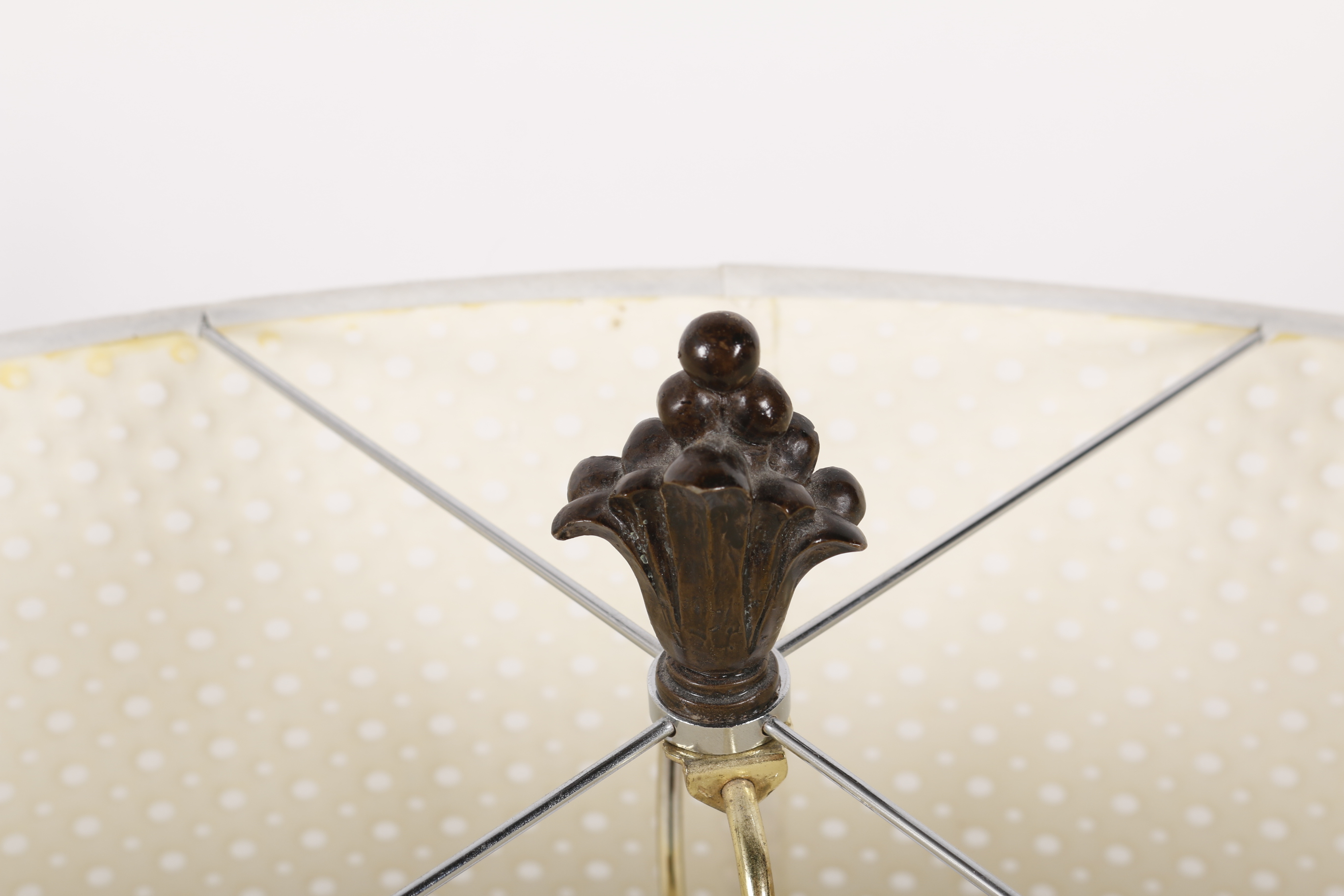 Vintage French-Style Table Lamp
